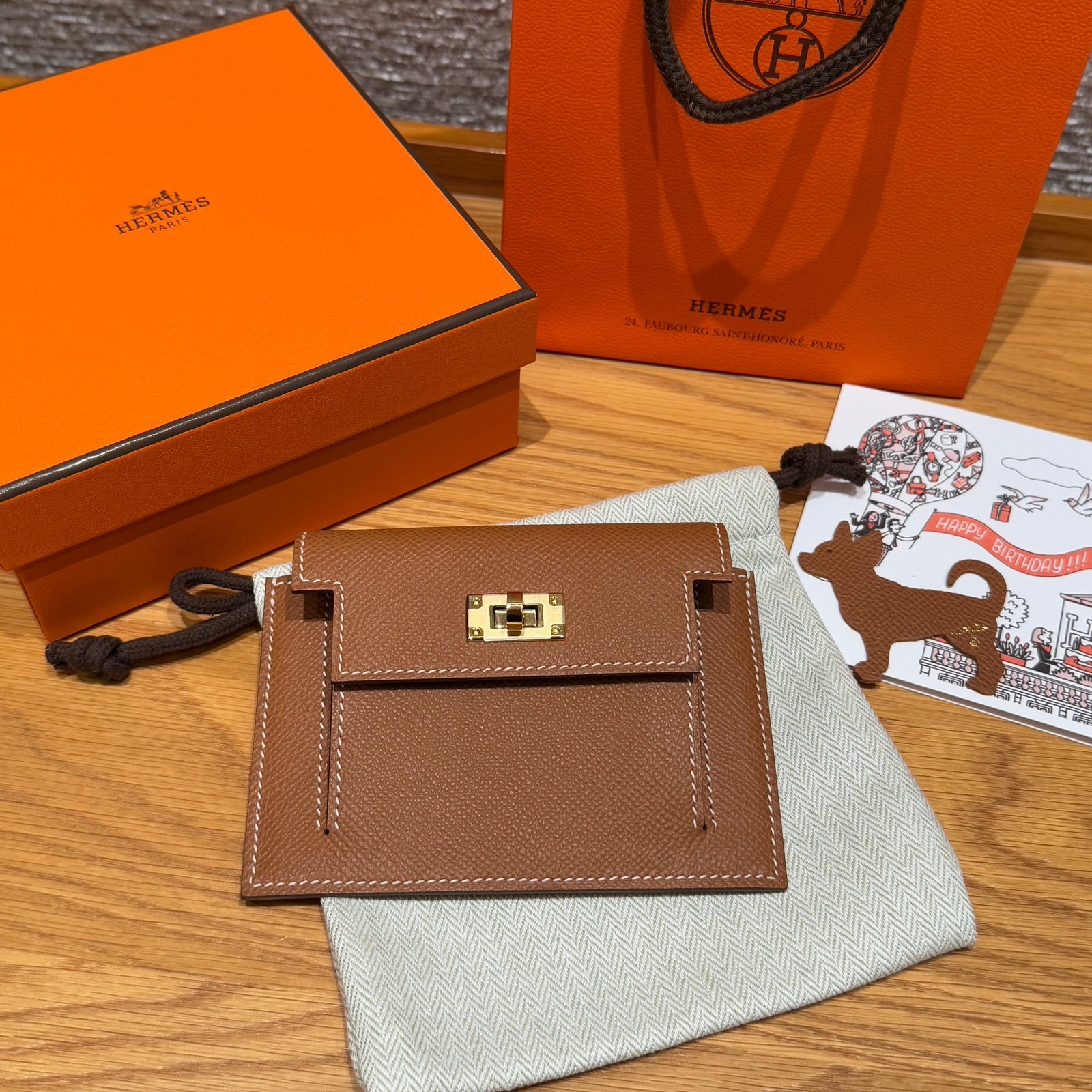 에르메스 켈리 포켓 컴팩트 지갑 앱송