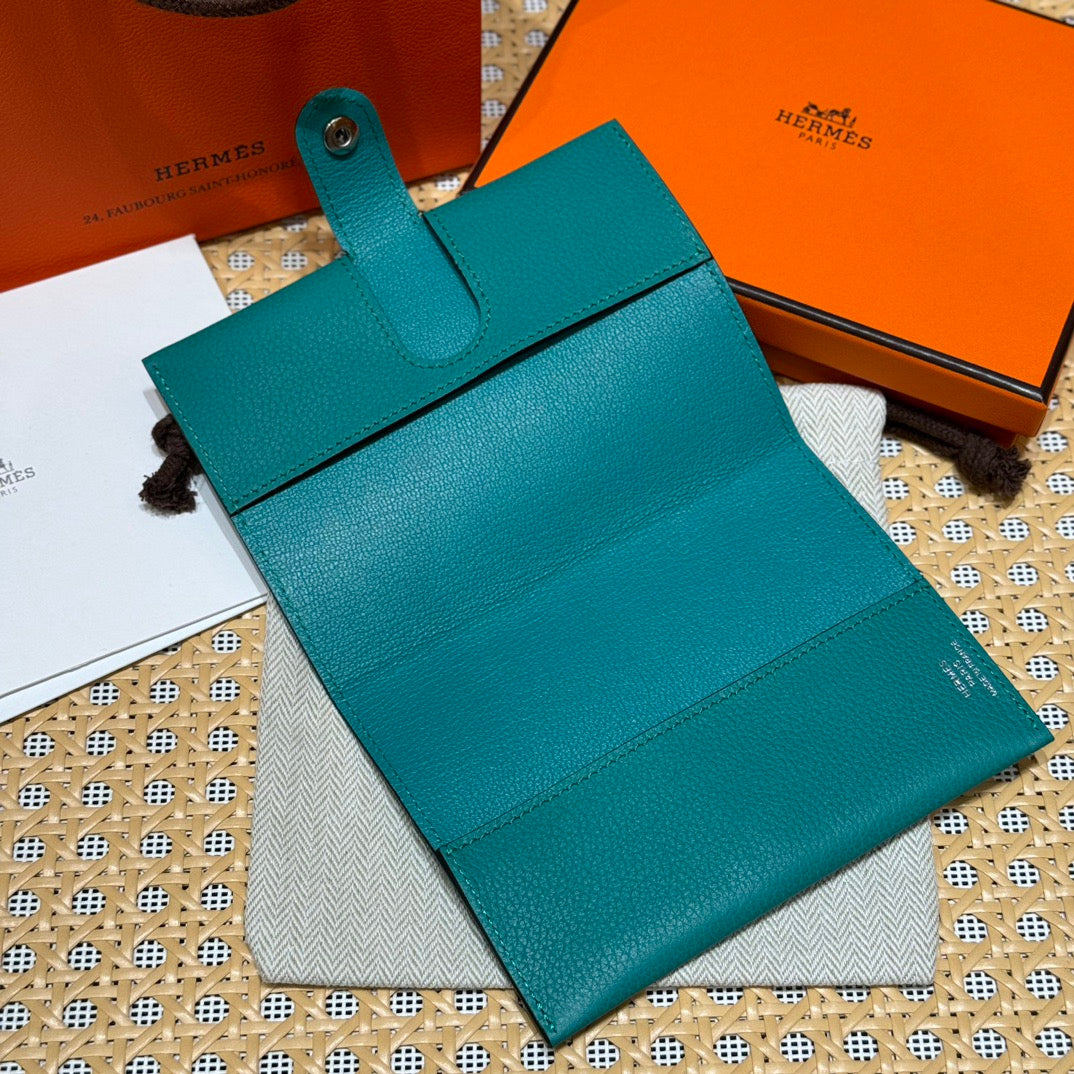 에르메스 RMS 여권 지갑 에버컬러