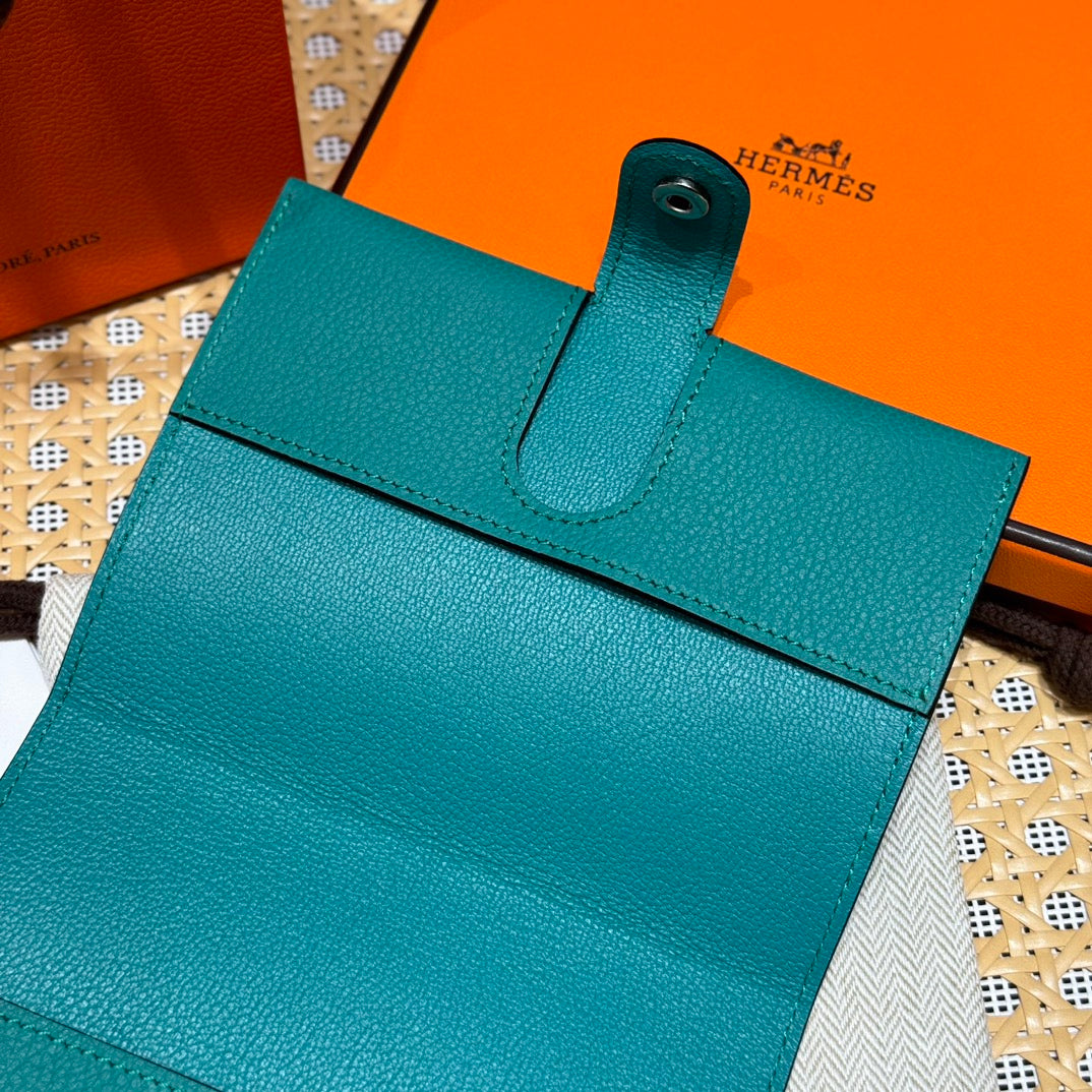 에르메스 RMS 여권 지갑 에버컬러
