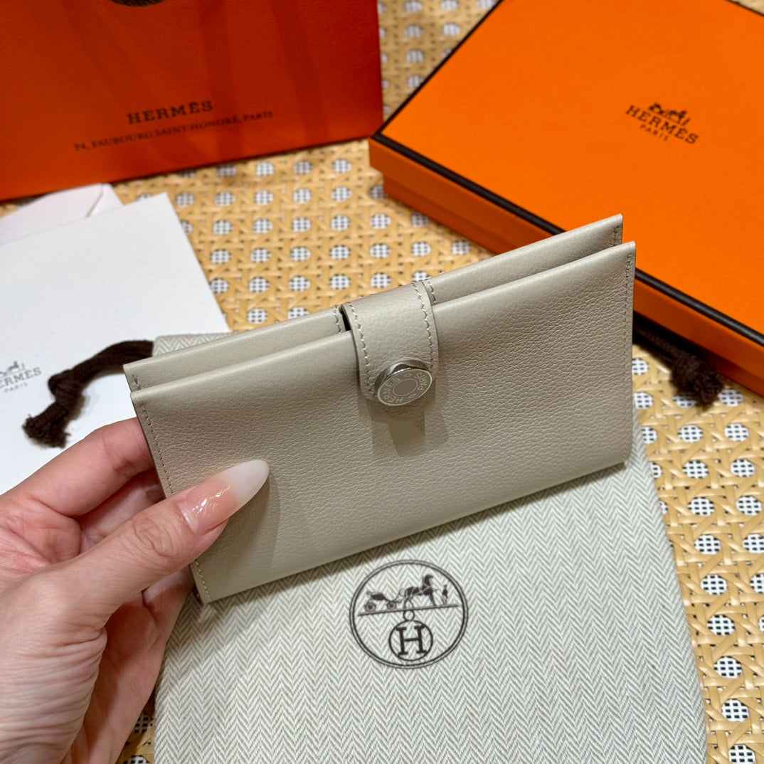 에르메스 RMS 여권 지갑 에버컬러