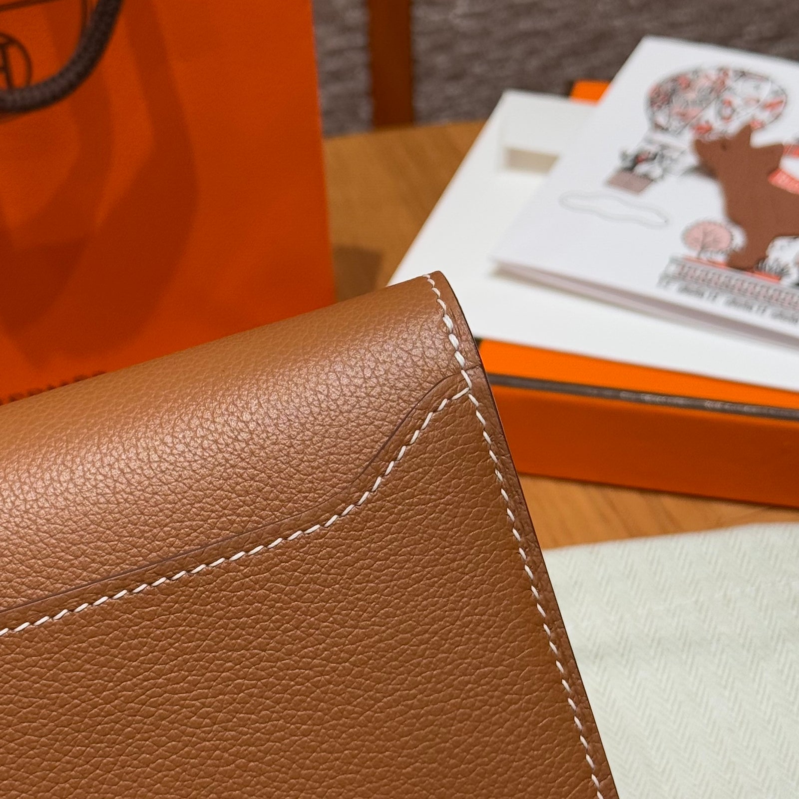 에르메스 콘스탄스 컴팩트 반지갑 에버컬러