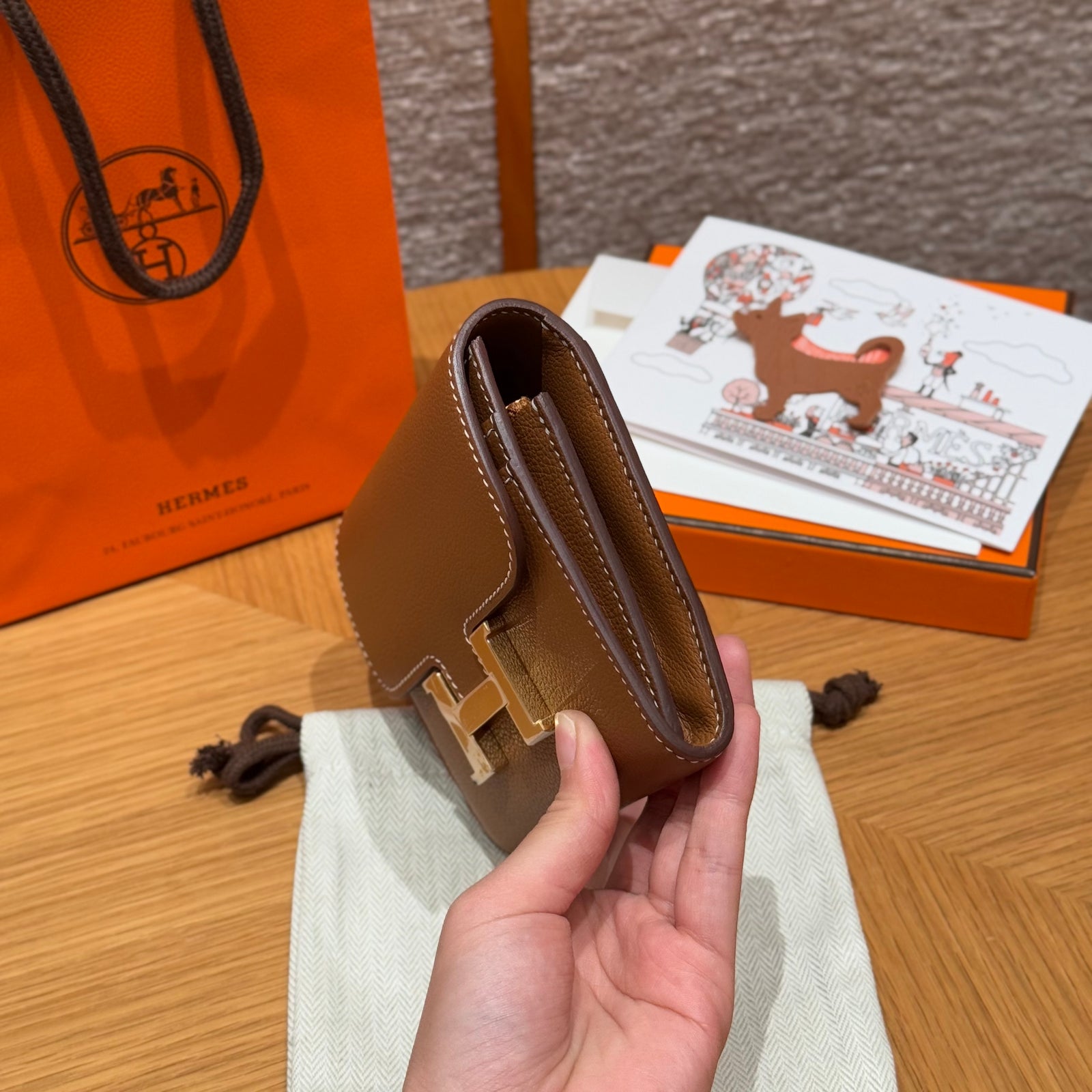 에르메스 콘스탄스 컴팩트 반지갑 에버컬러