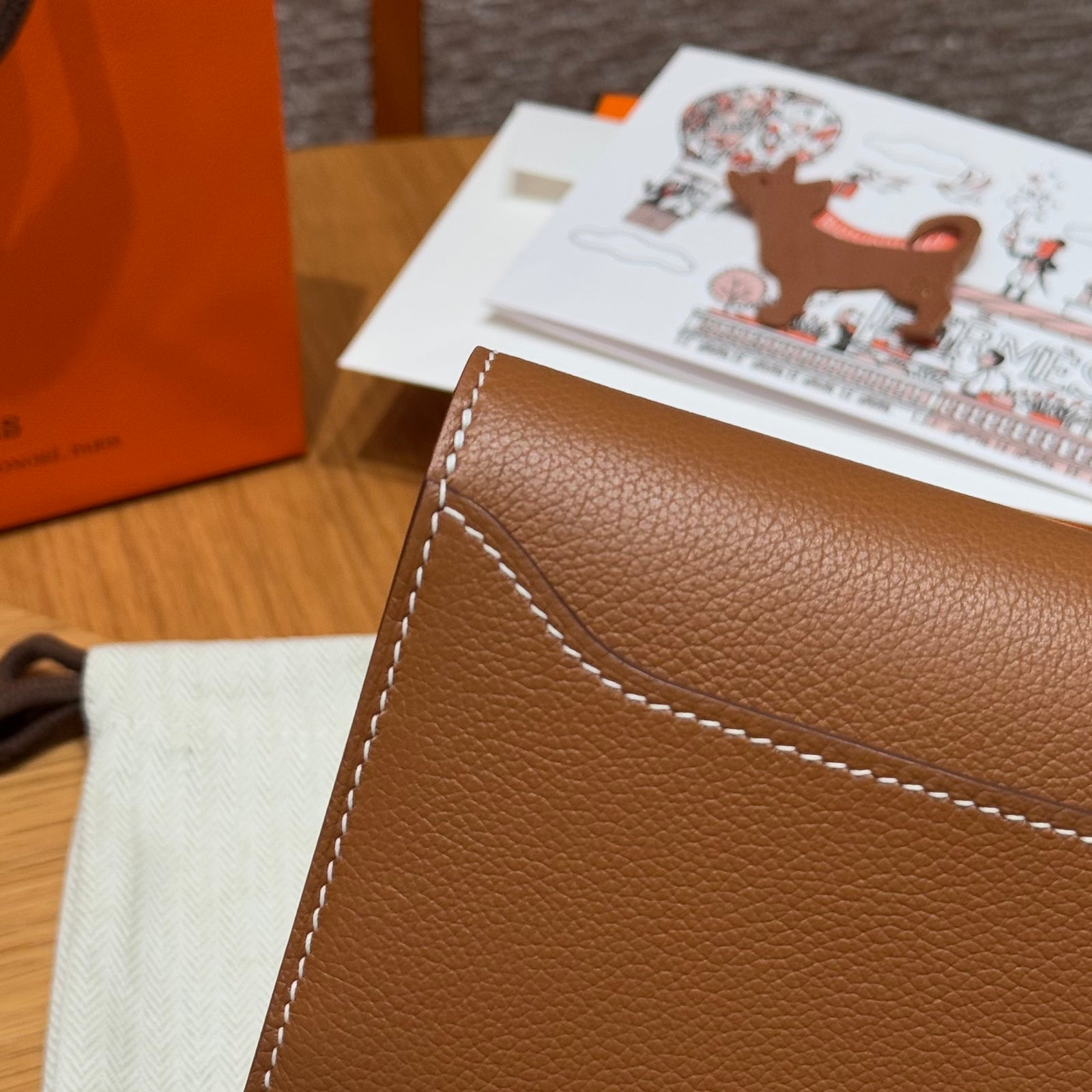 에르메스 콘스탄스 컴팩트 반지갑 에버컬러