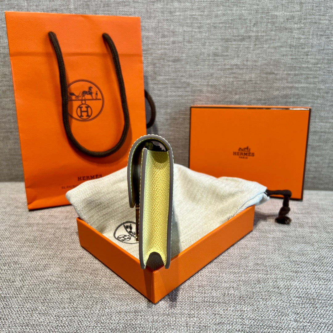 에르메스 콘스탄스 슬림 지갑 앱송