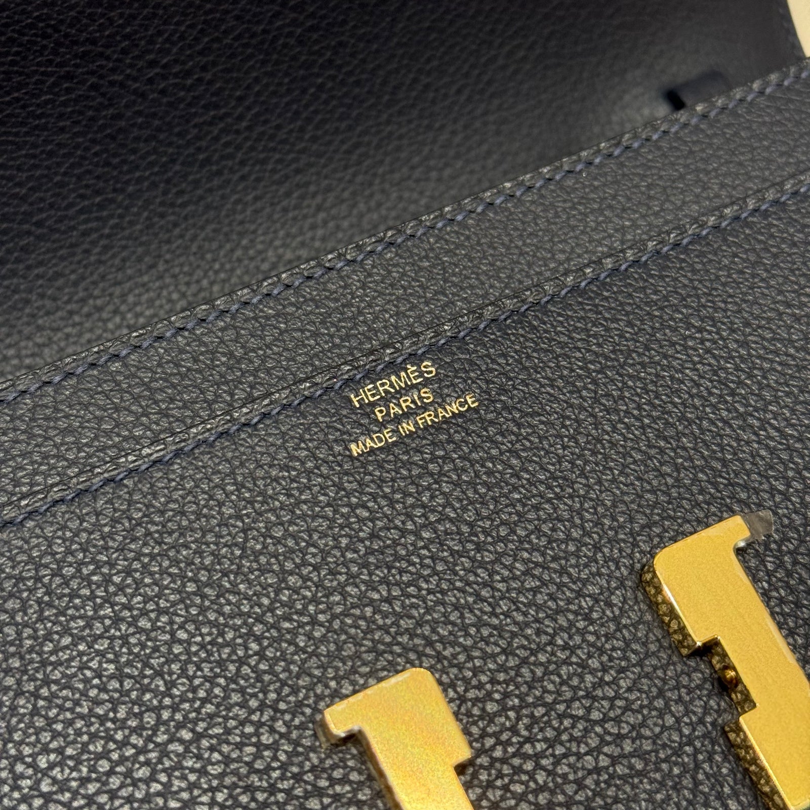 에르메스 콘스탄스 투고 앱송