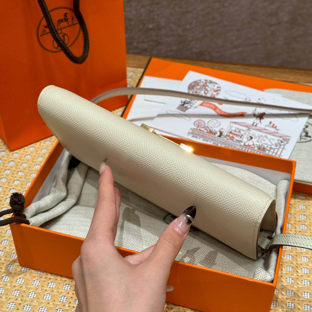 에르메스 콘스탄스 투고 앱송