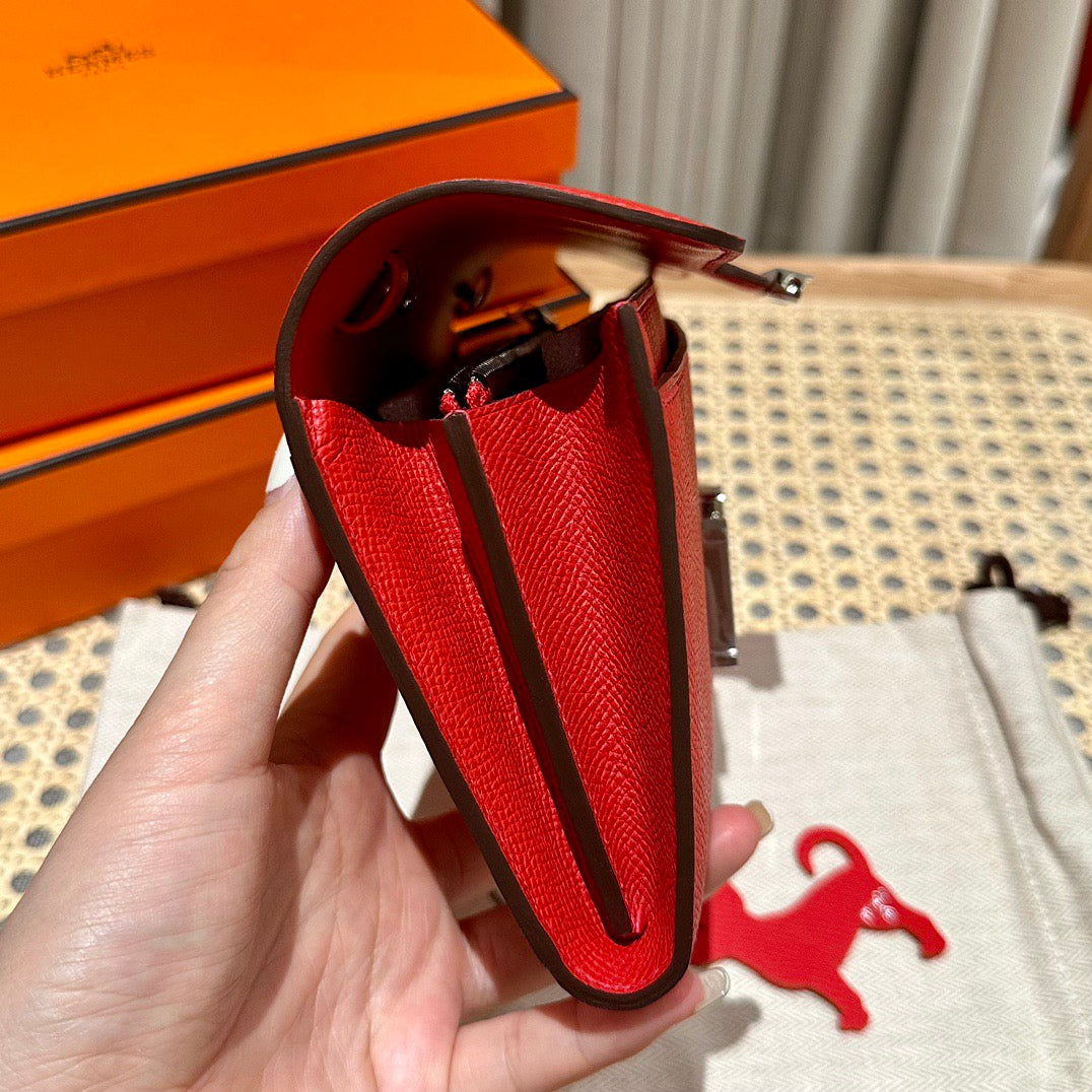 에르메스 콘스탄스 투고 앱송