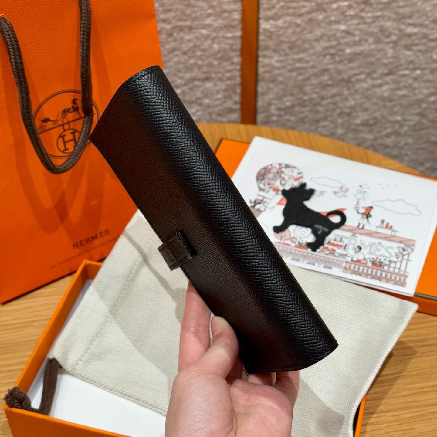 에르메스 베안 장지갑 터치