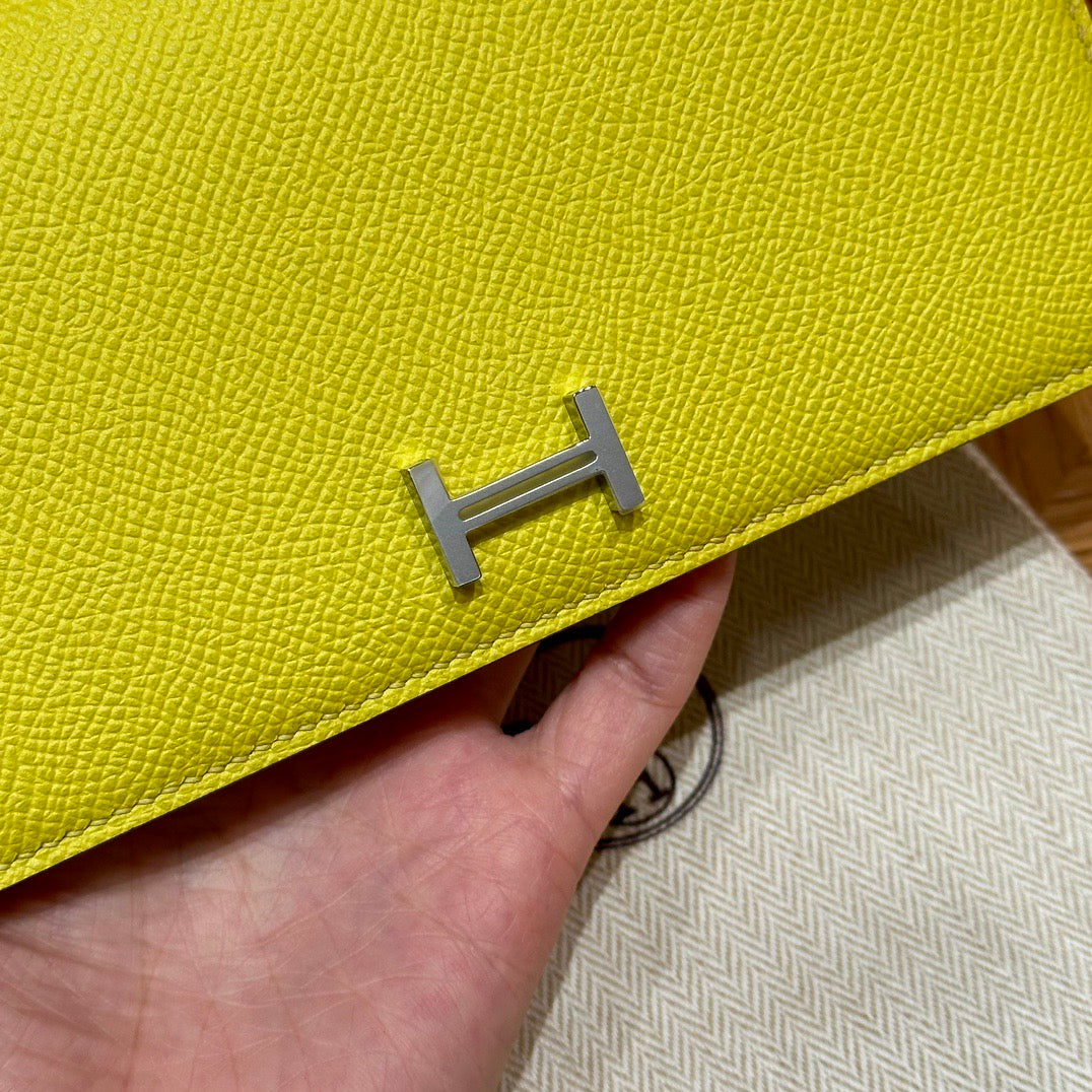 에르메스 베안 장지갑 앱송 (라임)