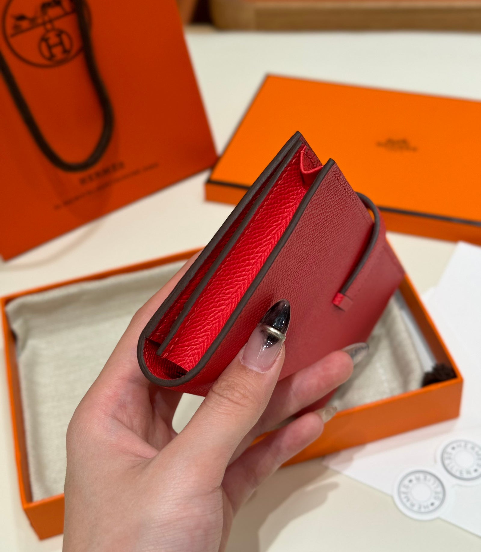 에르메스 베안 장지갑 앱송 (부겐빌리에)