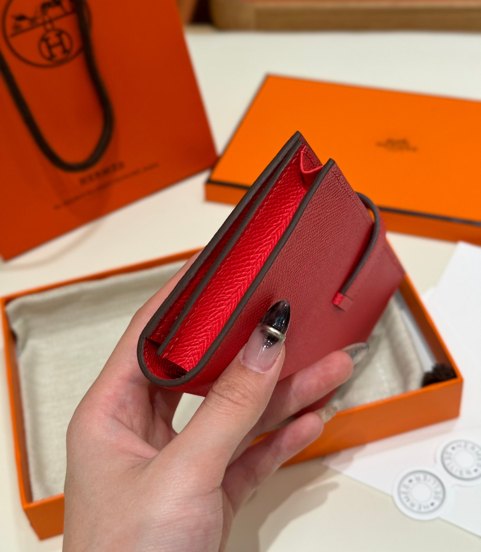 에르메스 베안 장지갑 앱송 (부겐빌리에)