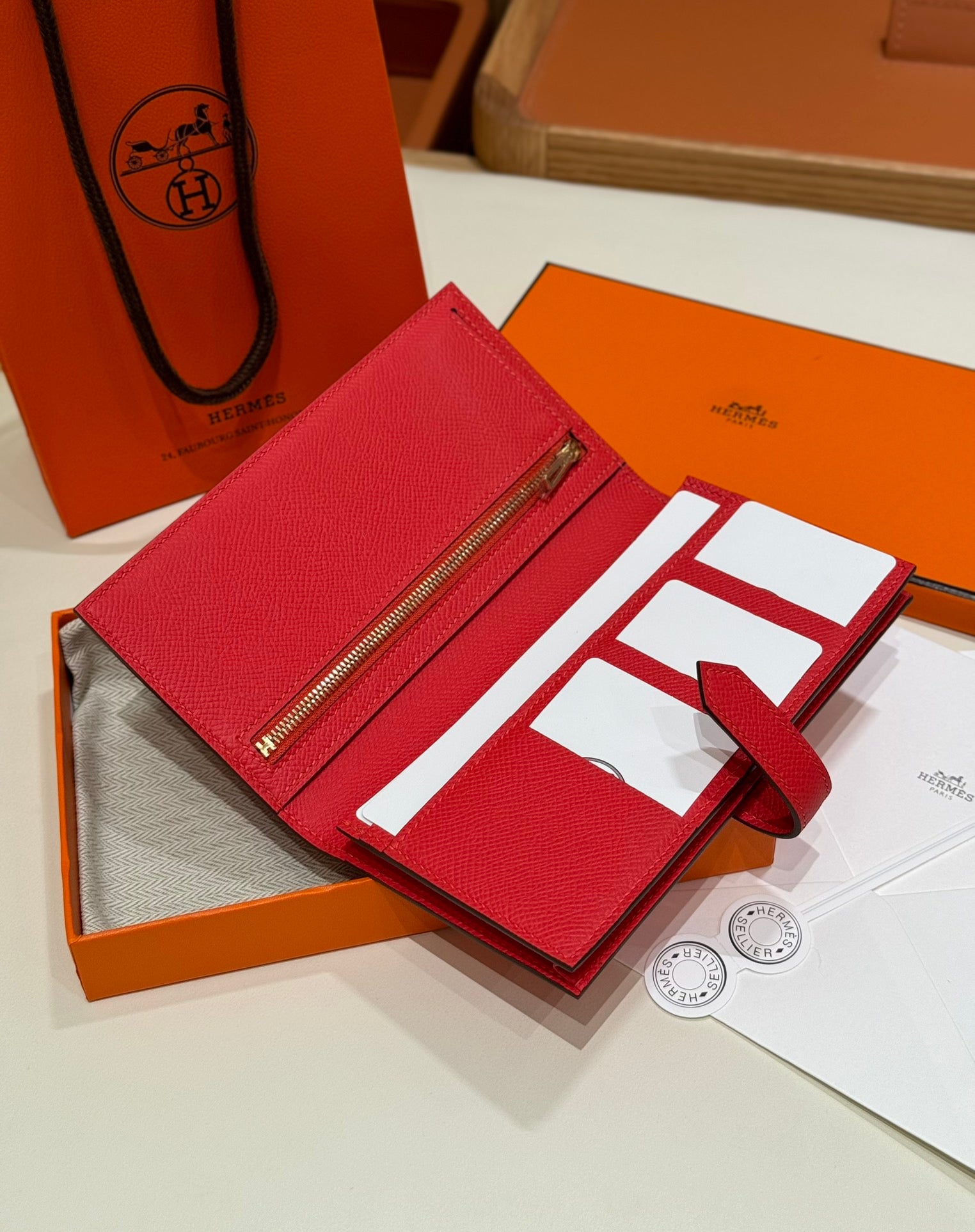 에르메스 베안 장지갑 앱송 (부겐빌리에)