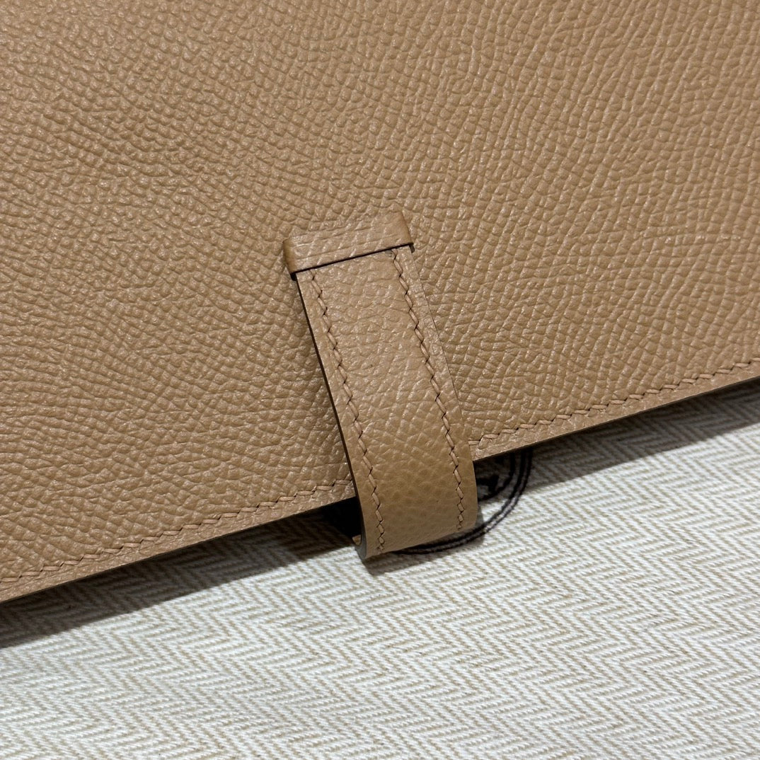 에르메스 베안 장지갑 앱송 (트렌치)