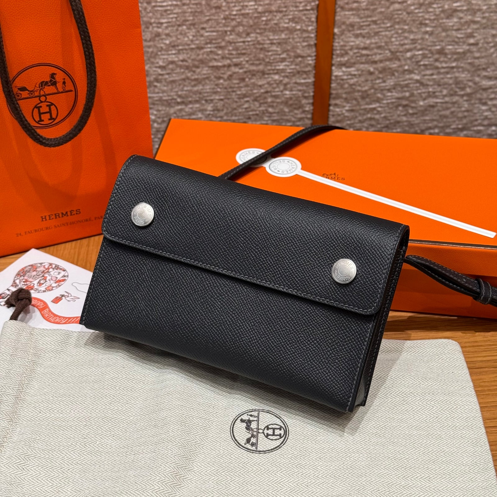 에르메스 H 스냅 장지갑 앱송