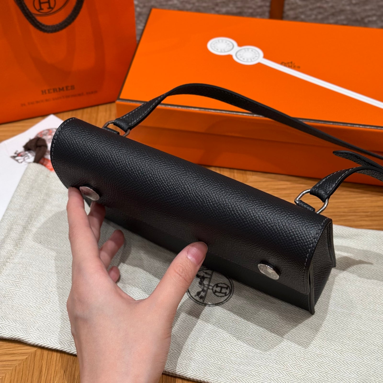 에르메스 H 스냅 장지갑 앱송