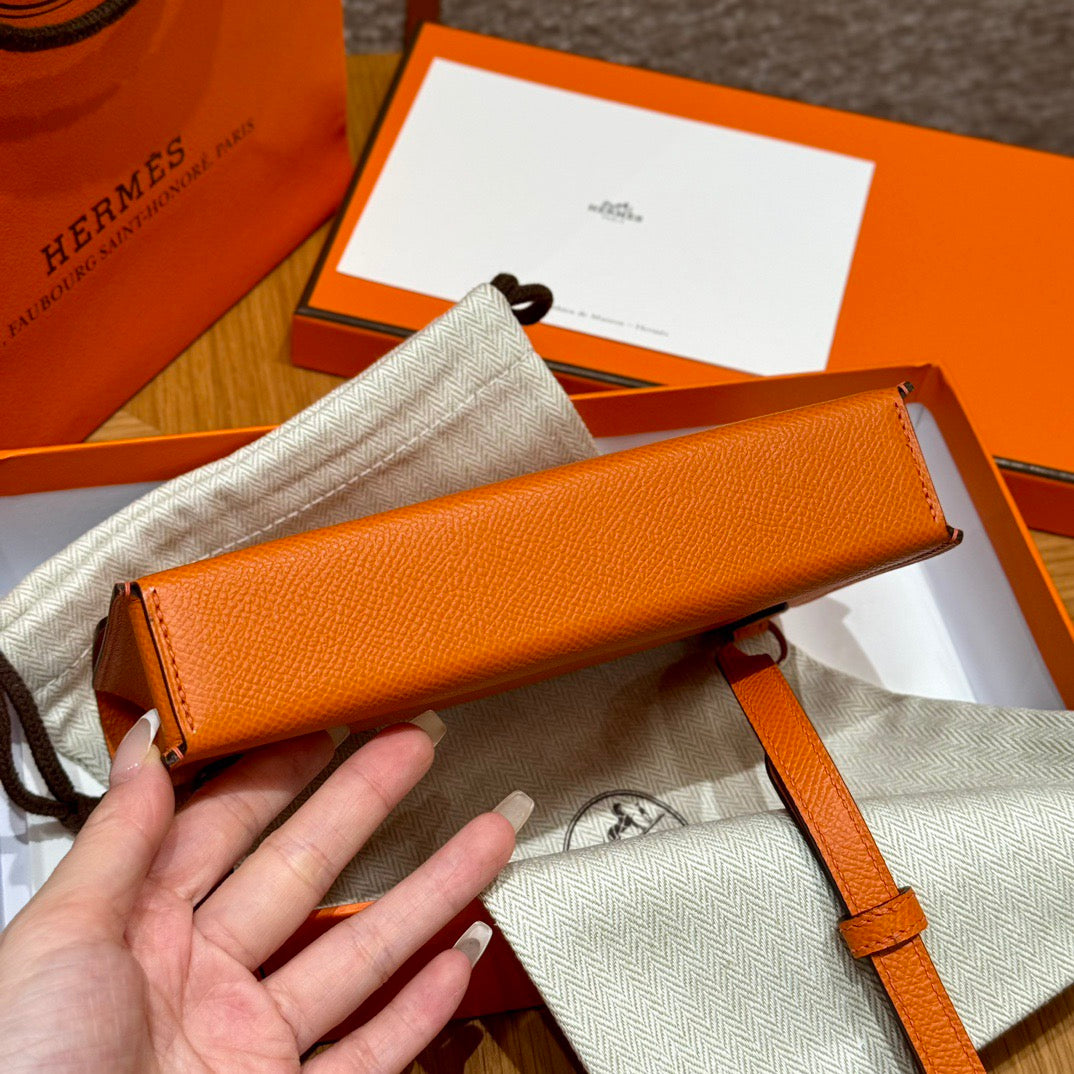 에르메스 H 스냅 장지갑 앱송