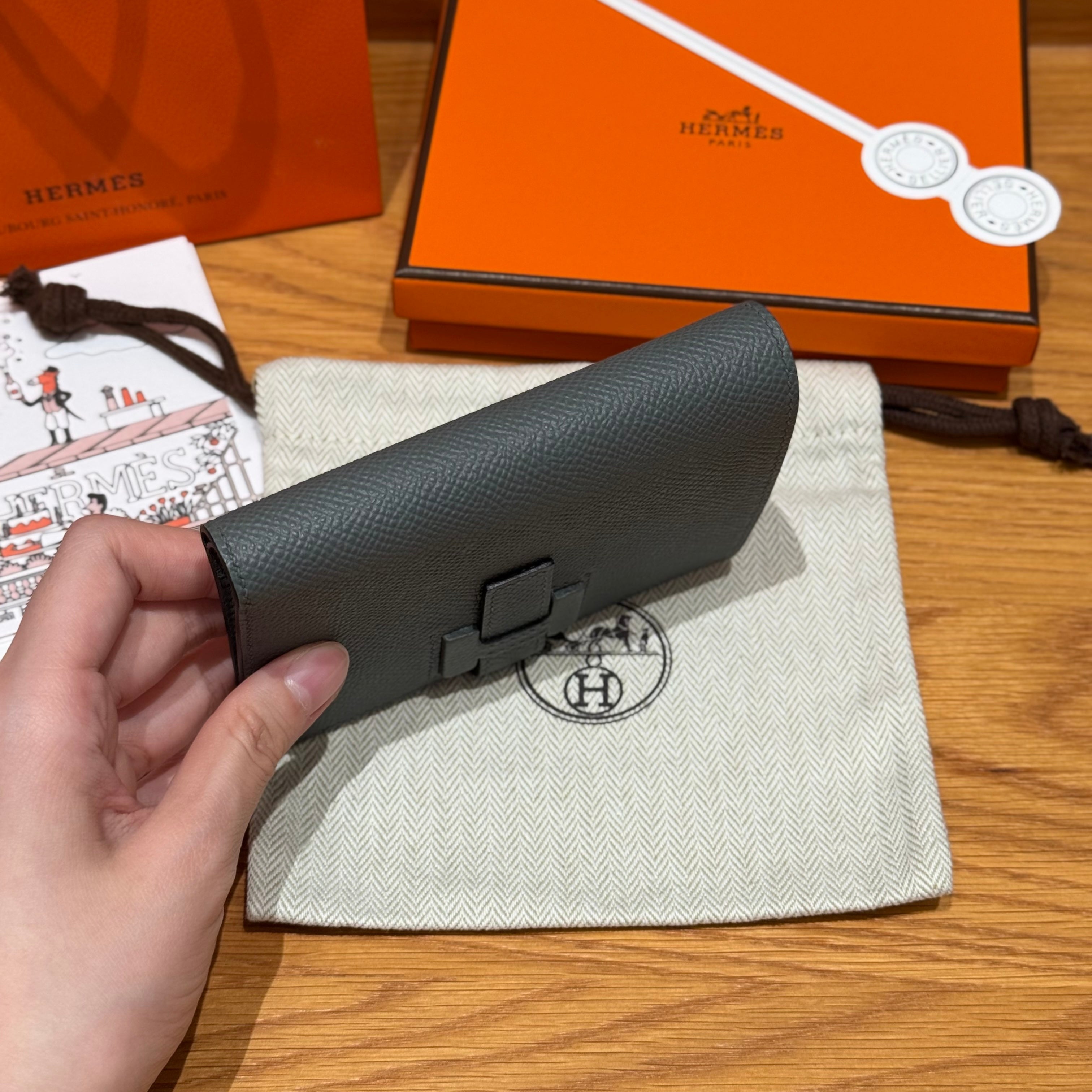 에르메스 H 파상트 반지갑 앱송
