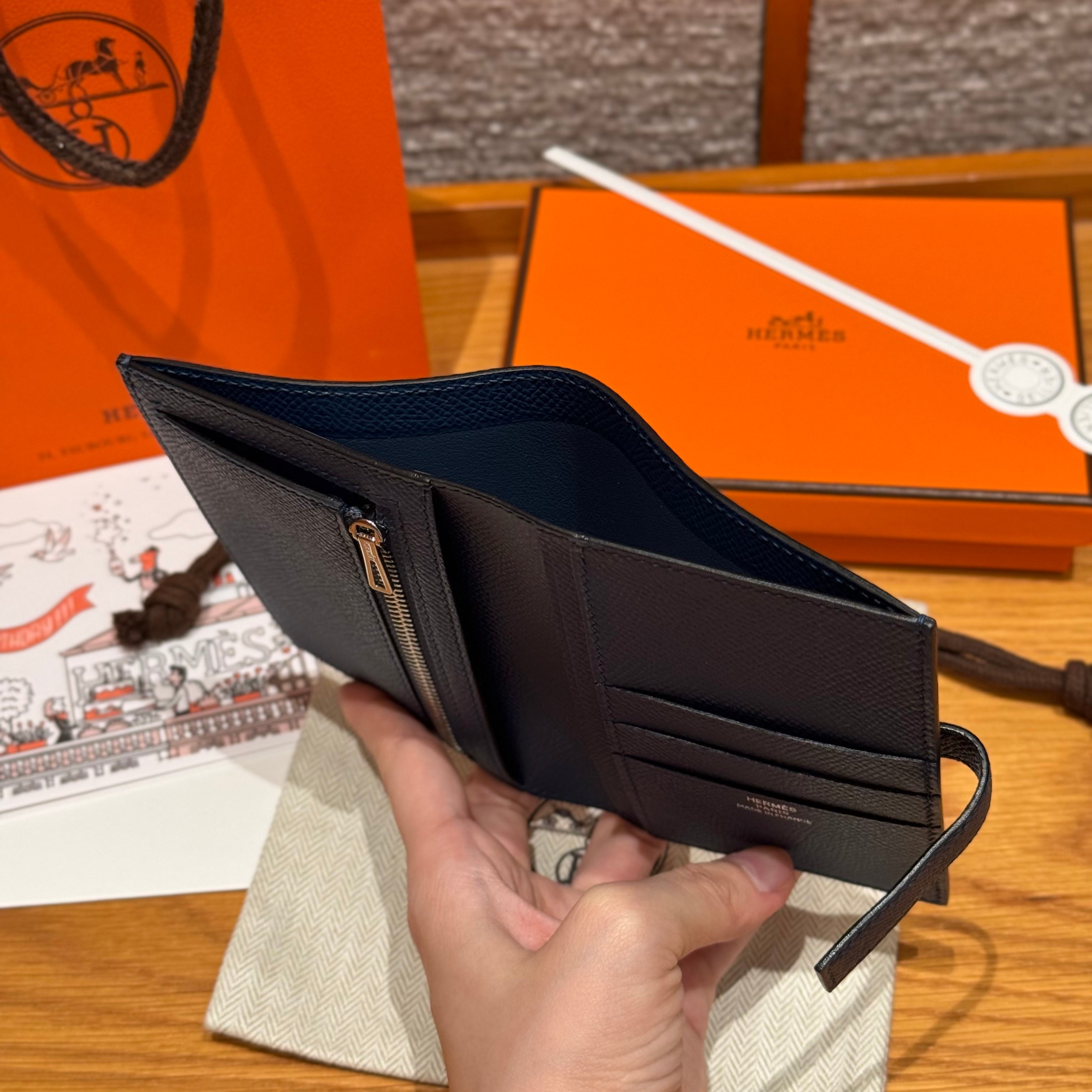 에르메스 H 파상트 반지갑 앱송