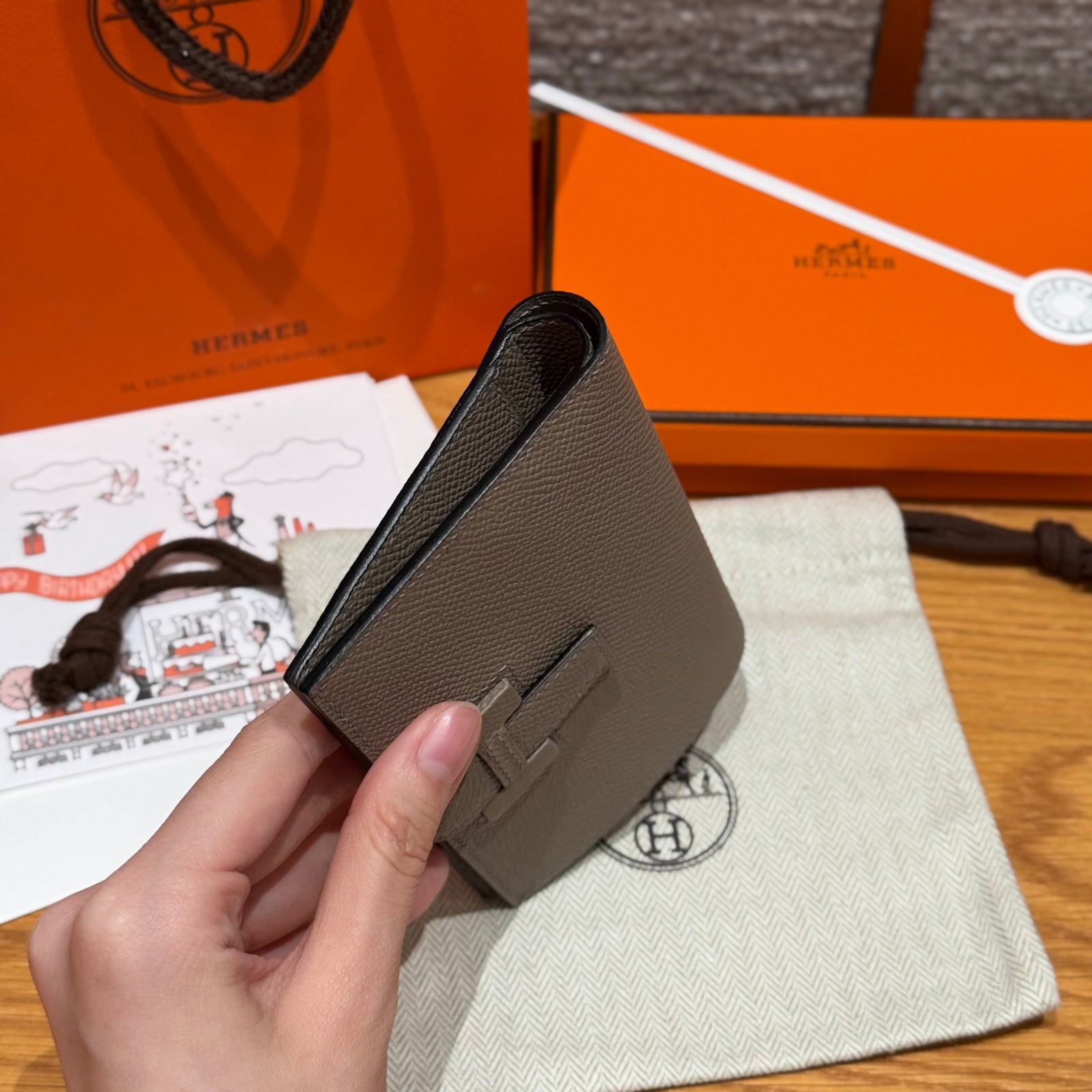 에르메스 H 파상트 반지갑 앱송