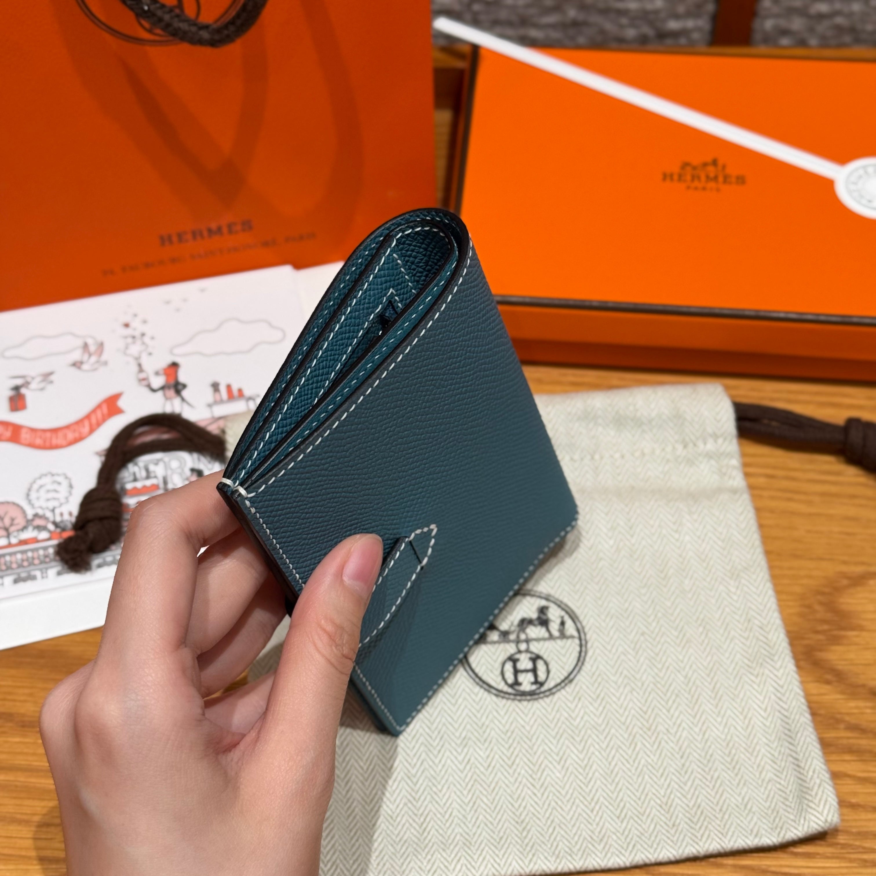 에르메스 H 파상트 반지갑 앱송