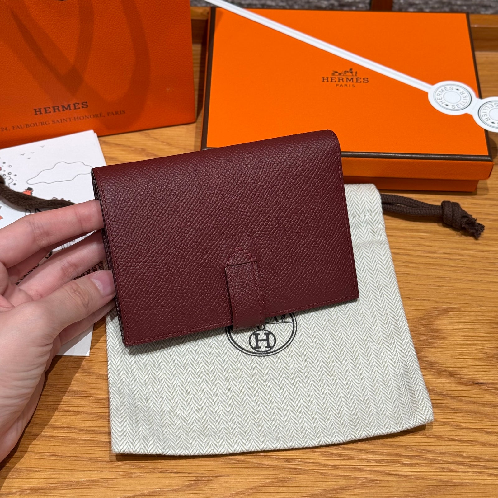 에르메스 H 파상트 반지갑 앱송