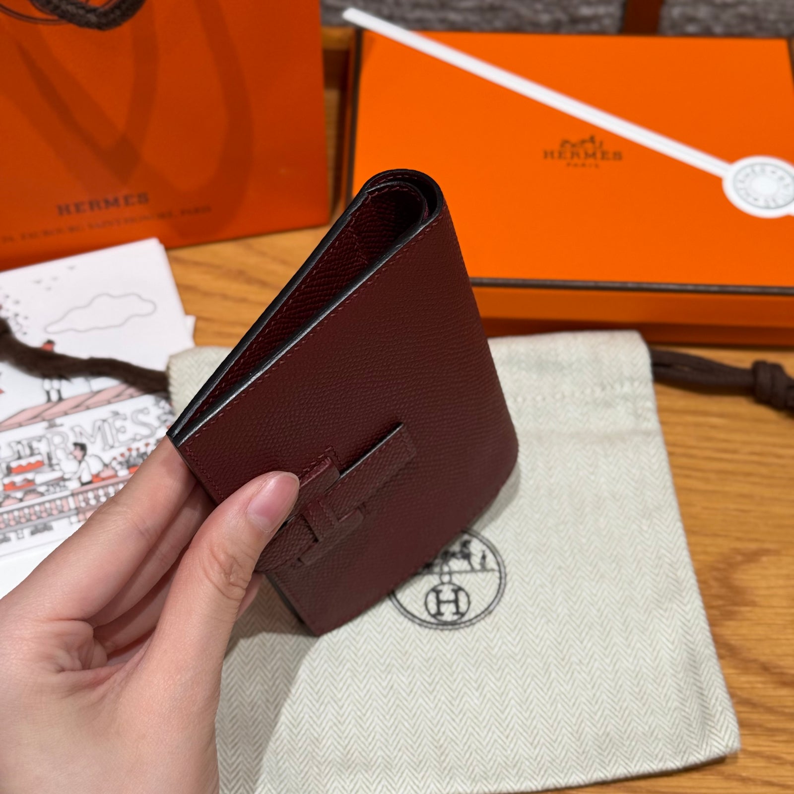 에르메스 H 파상트 반지갑 앱송