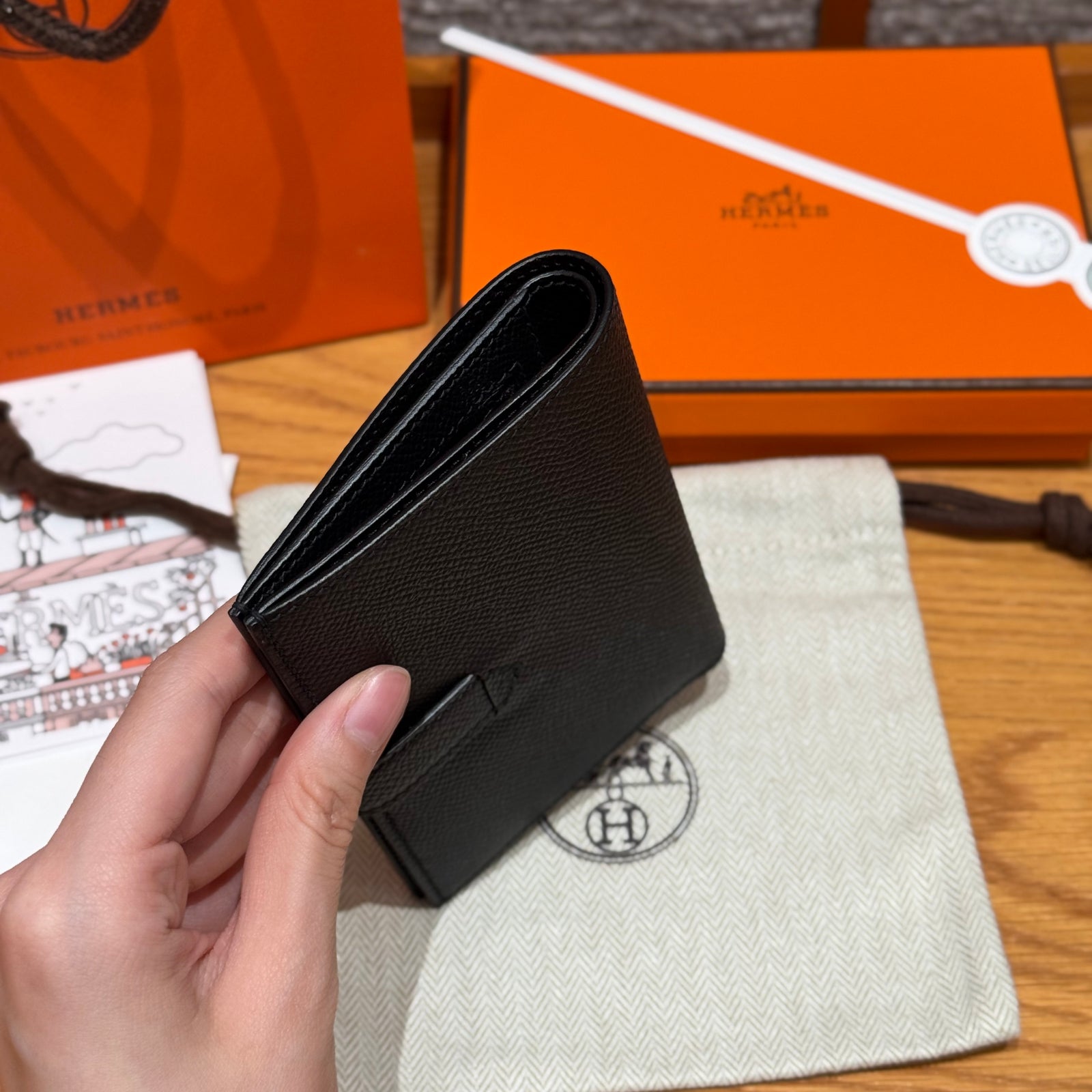 에르메스 H 파상트 반지갑 앱송