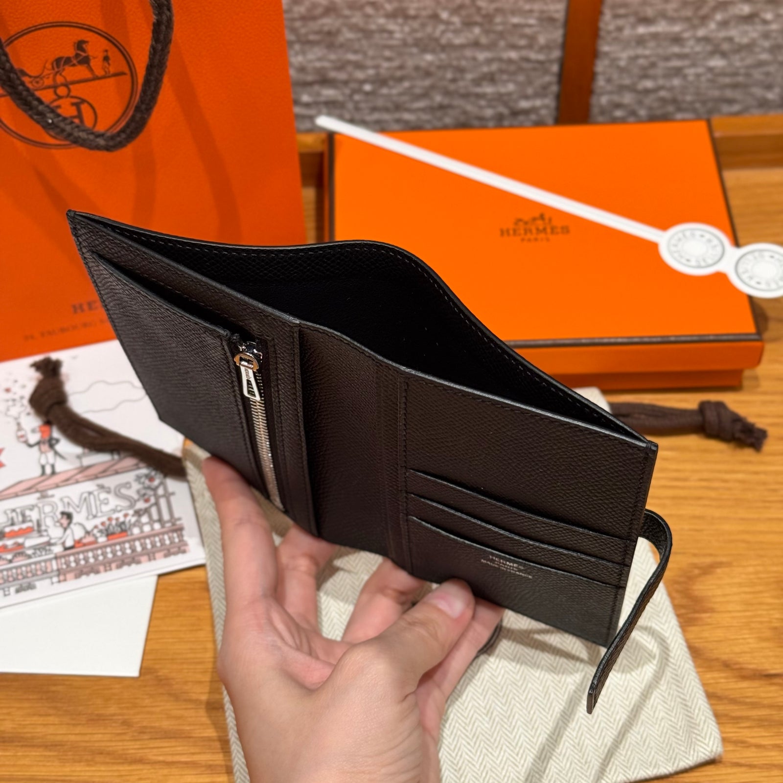 에르메스 H 파상트 반지갑 앱송