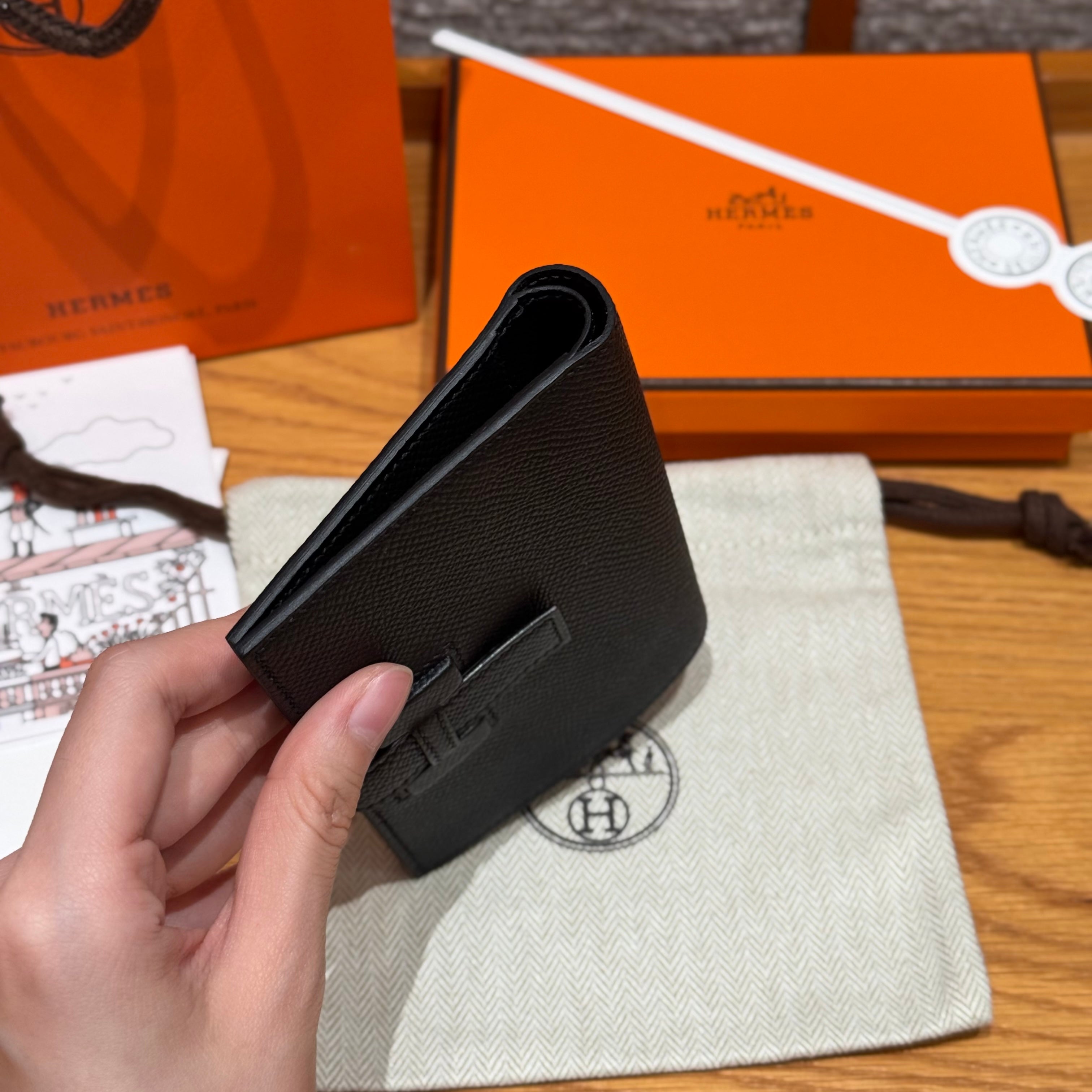 에르메스 H 파상트 반지갑 앱송