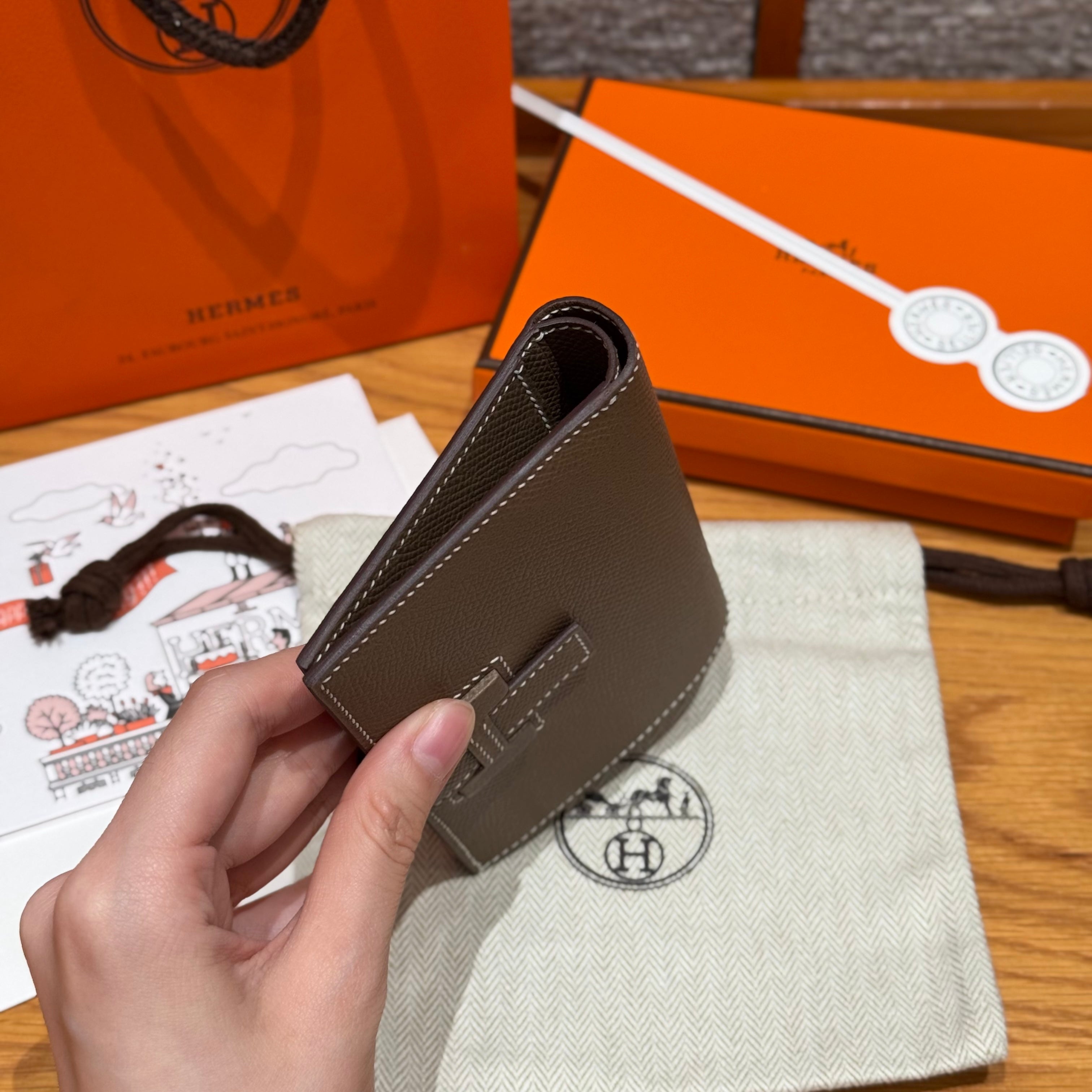 에르메스 H 파상트 반지갑 앱송