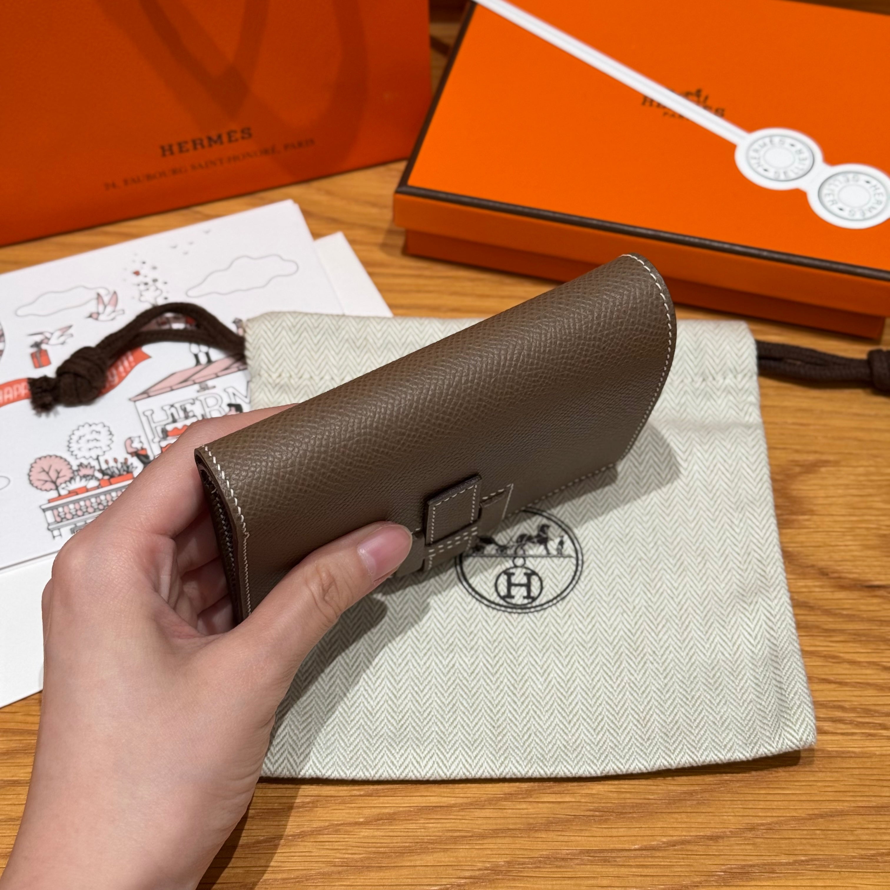 에르메스 H 파상트 반지갑 앱송