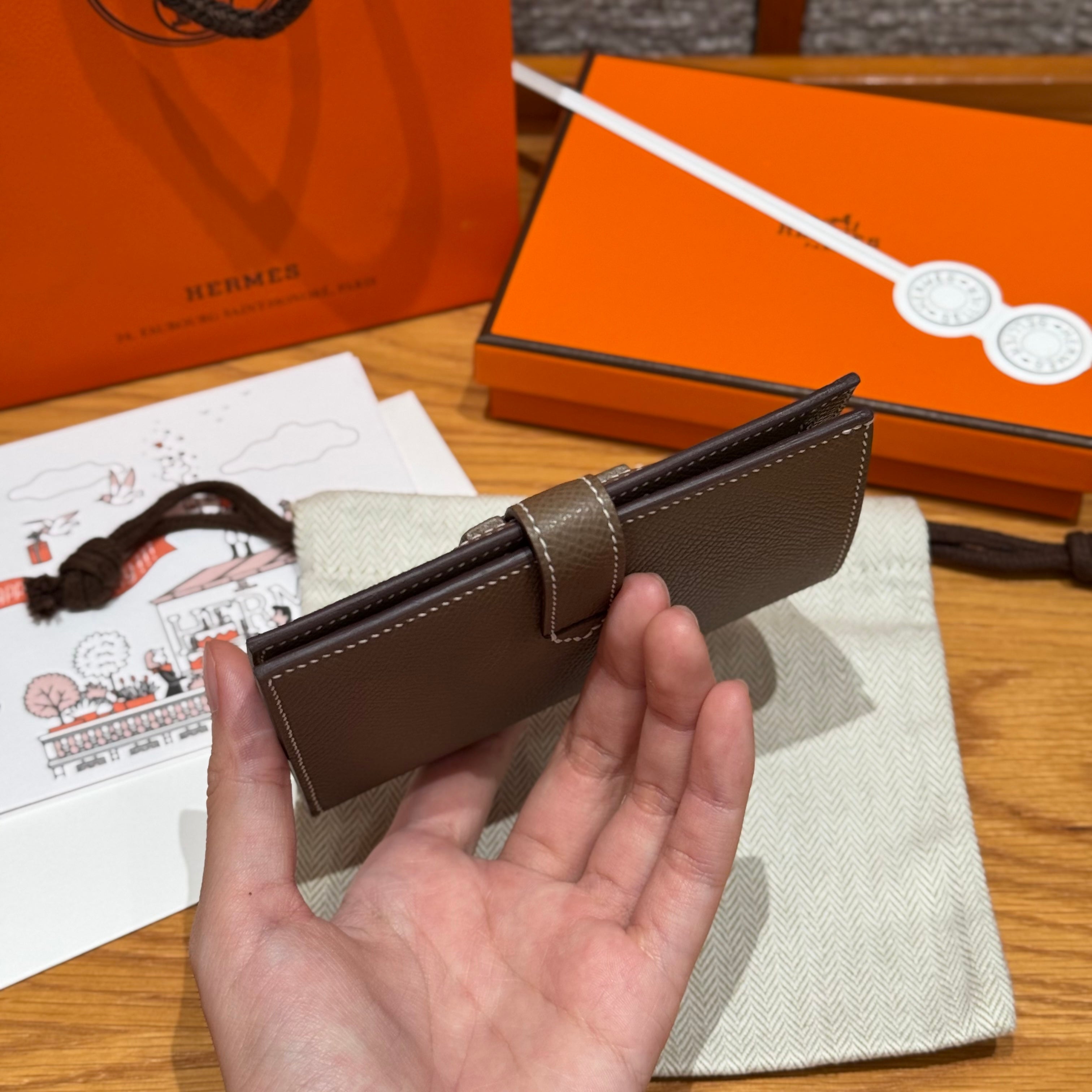 에르메스 H 파상트 반지갑 앱송