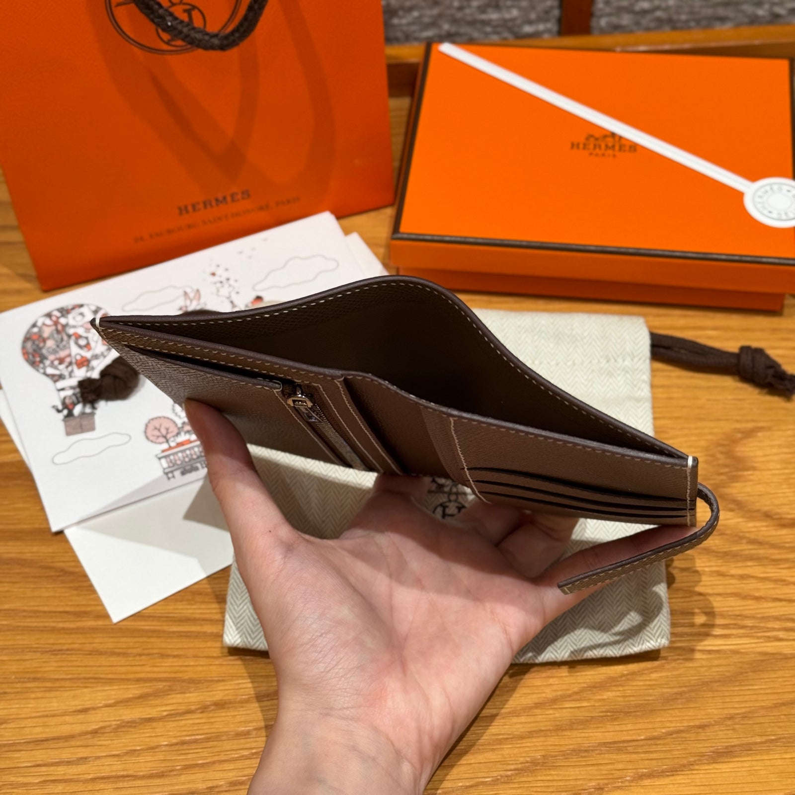 에르메스 H 파상트 반지갑 앱송