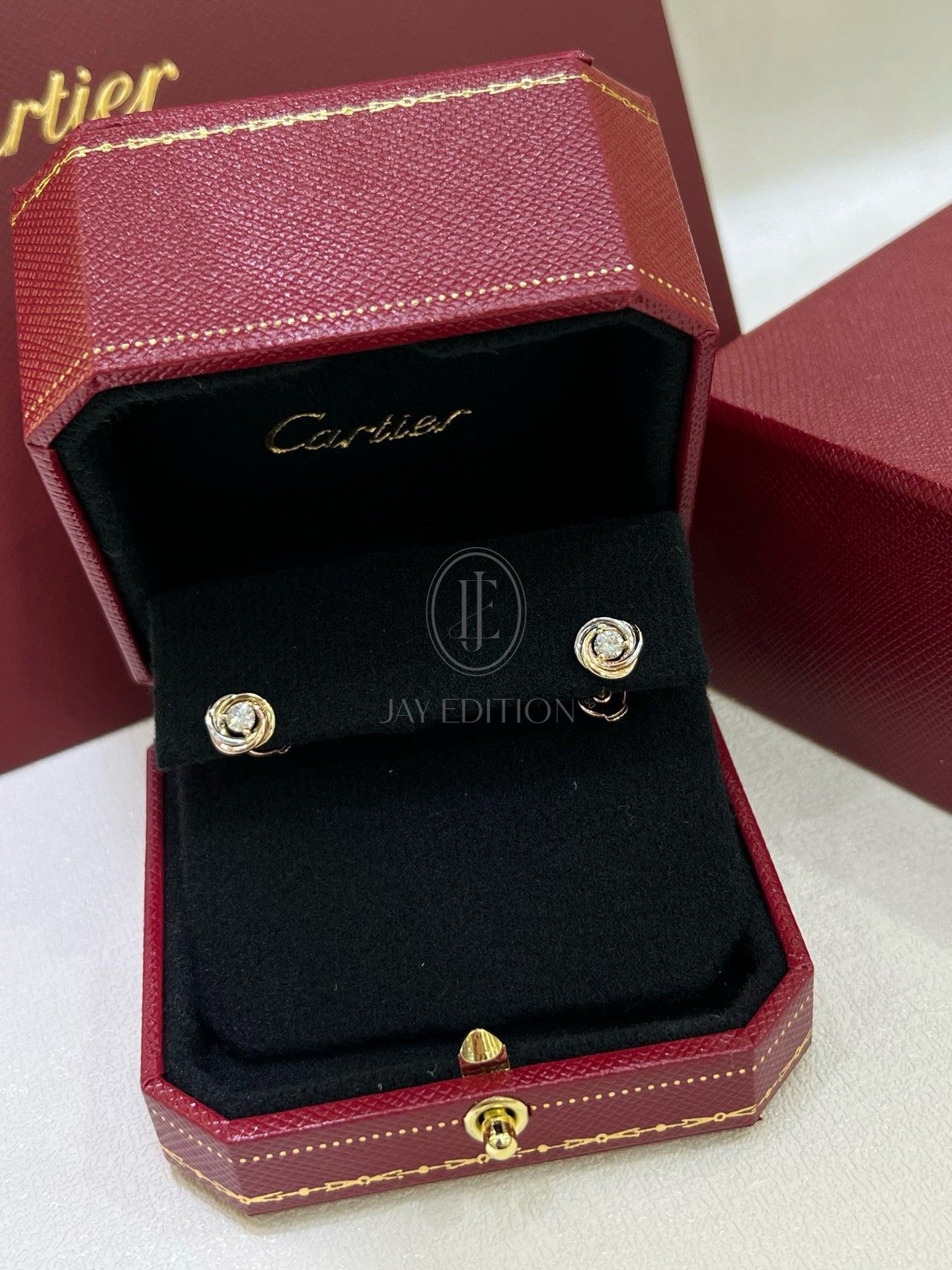 까르띠에 트리니티 스터드 이어링 (18K)