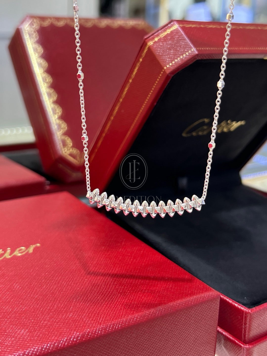 까르띠에 클래쉬드 네크리스 (18K)