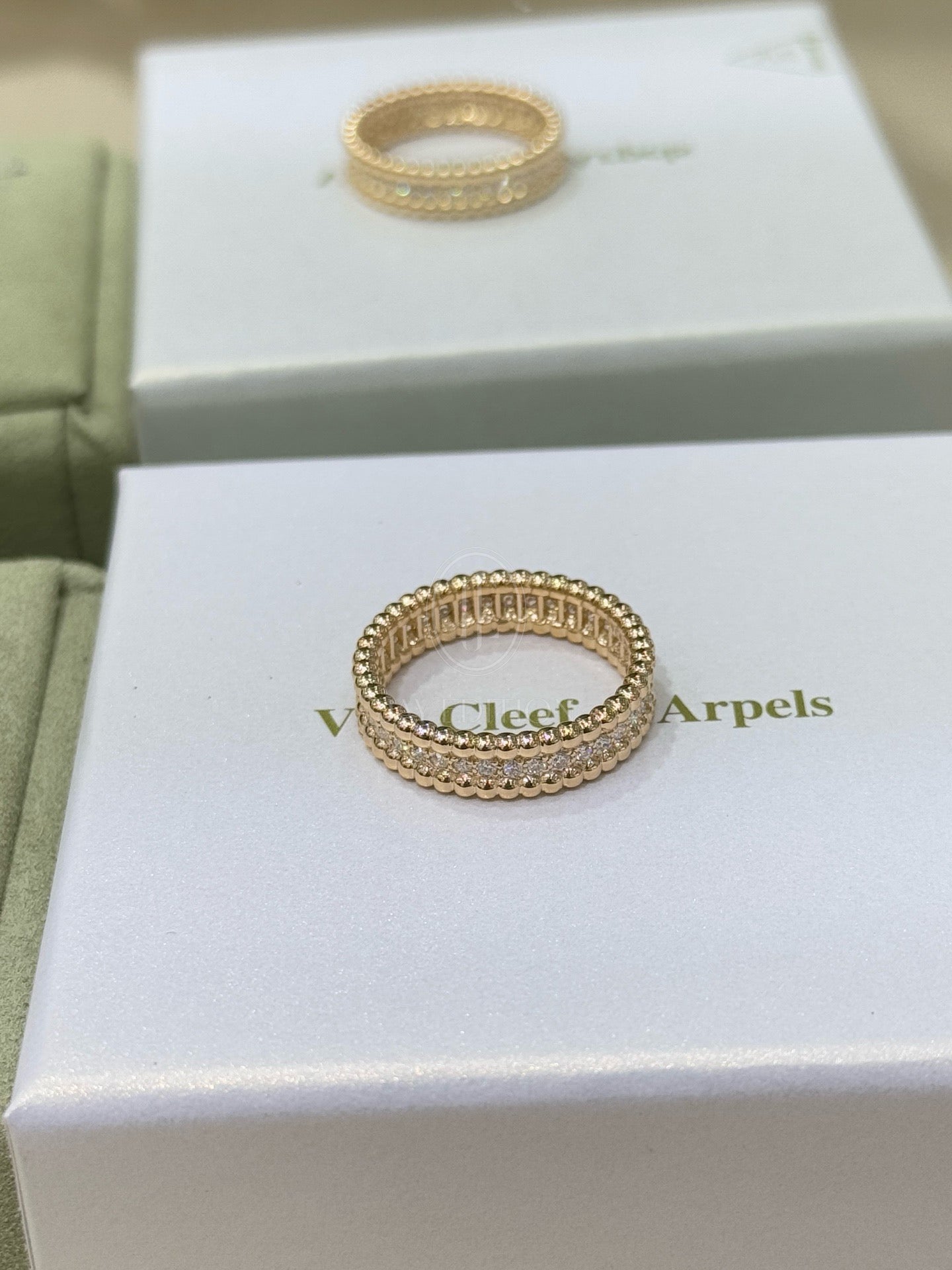 반클리프 뻬를리 다이아몬드 링 (18K)