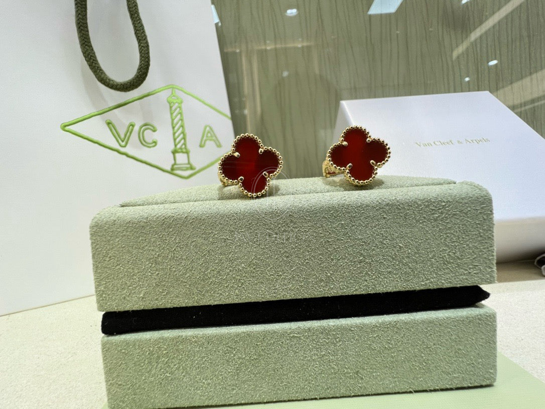 반클리프 빈티지 알함브라 이어링 (18K)