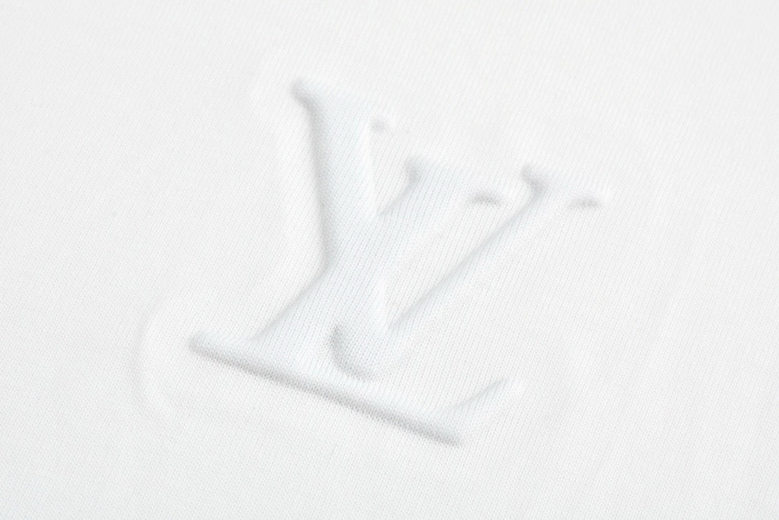 루이비통 엠보스드 LV 롱 슬리브드 티셔츠