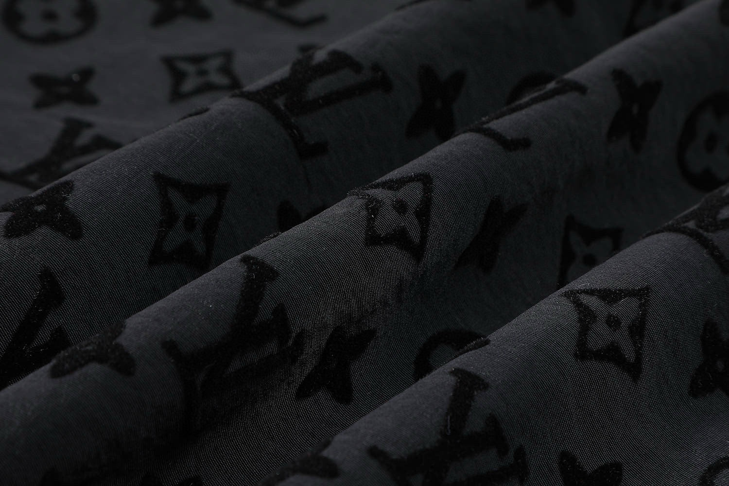 루이비통 모노그램 플록 셔츠