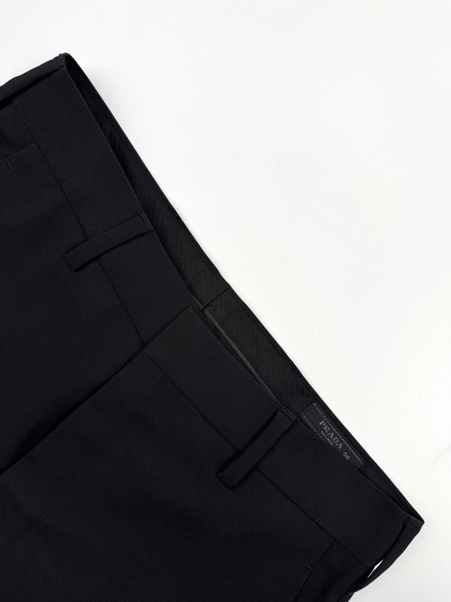 프라다 스트레치 테크니컬 패브릭 팬츠