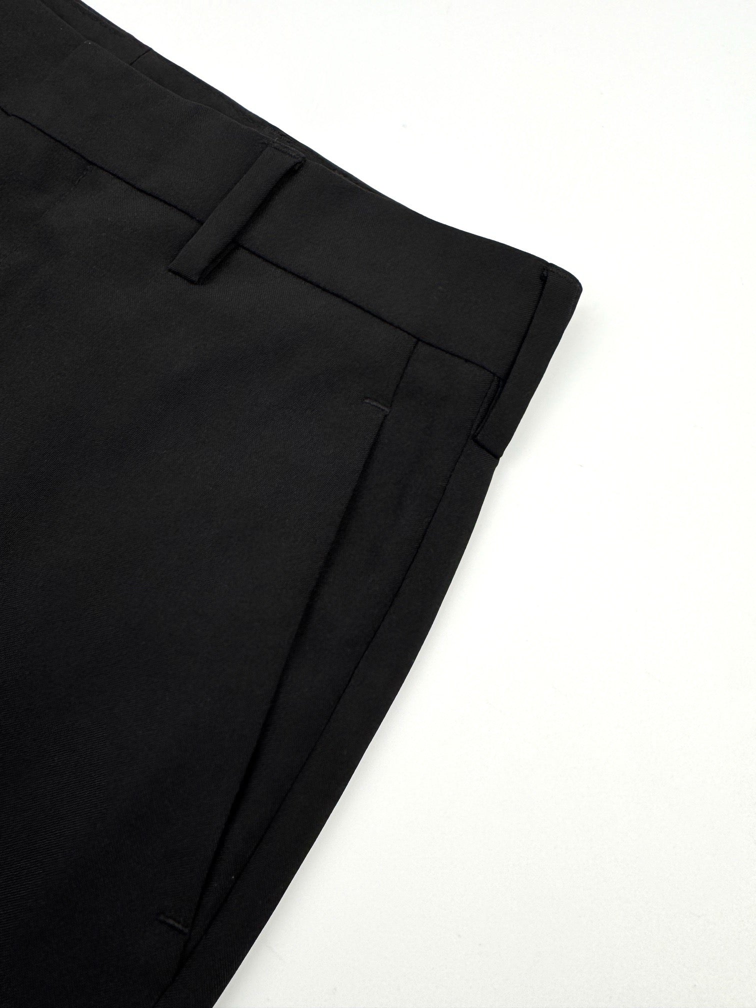 프라다 스트레치 테크니컬 패브릭 팬츠