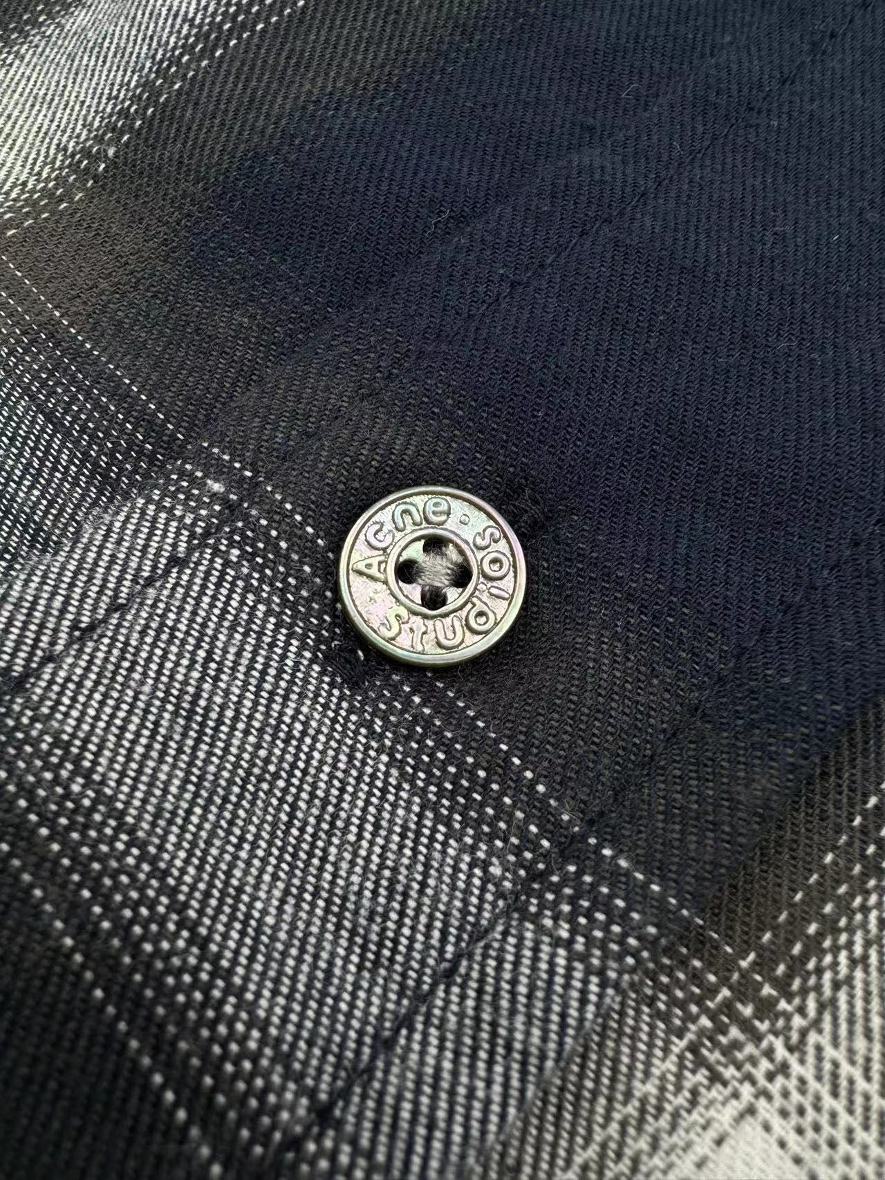 아크네 스튜디오 네이비 버튼업 셔츠