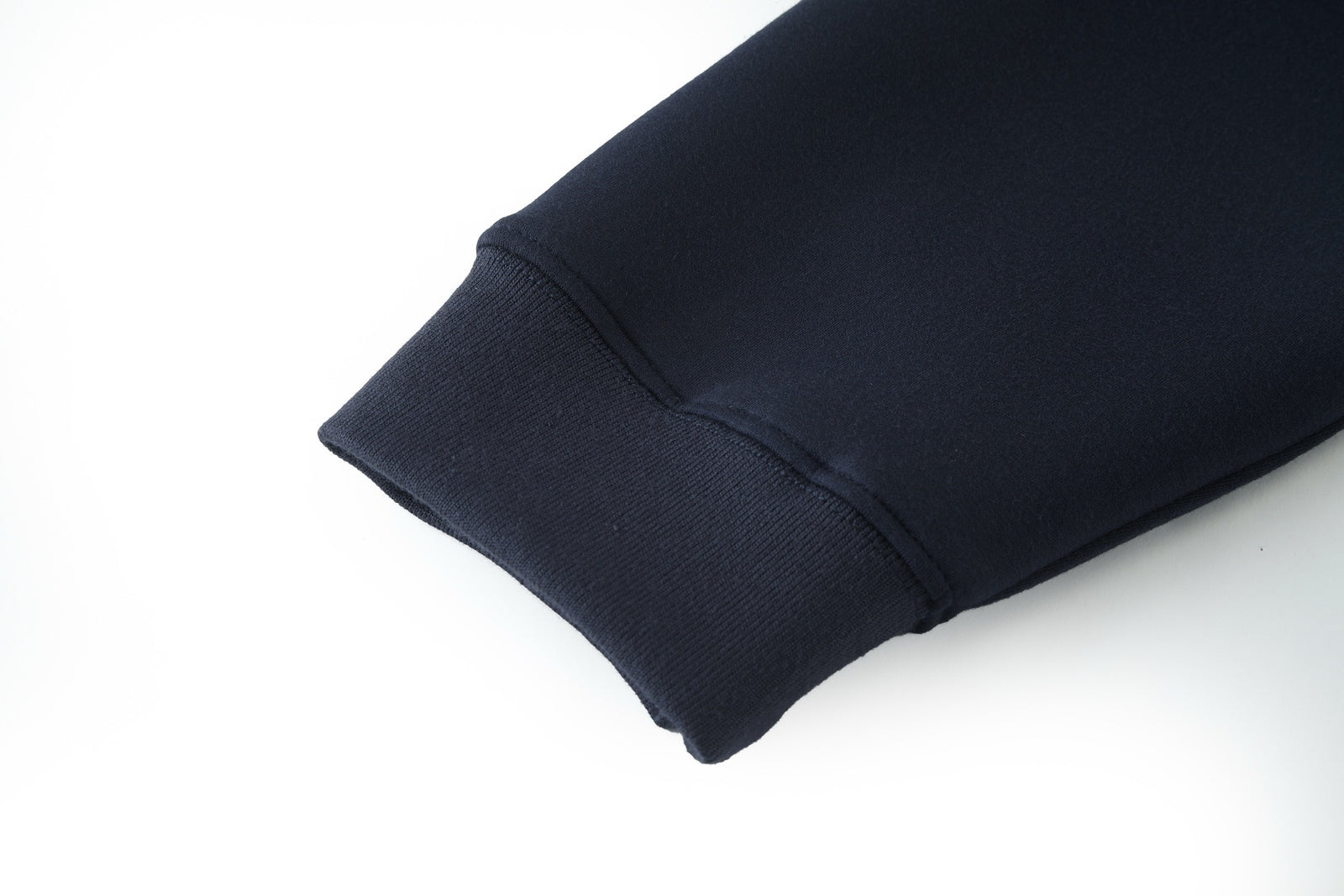 구찌 패치 저지 하프 지퍼 재킷