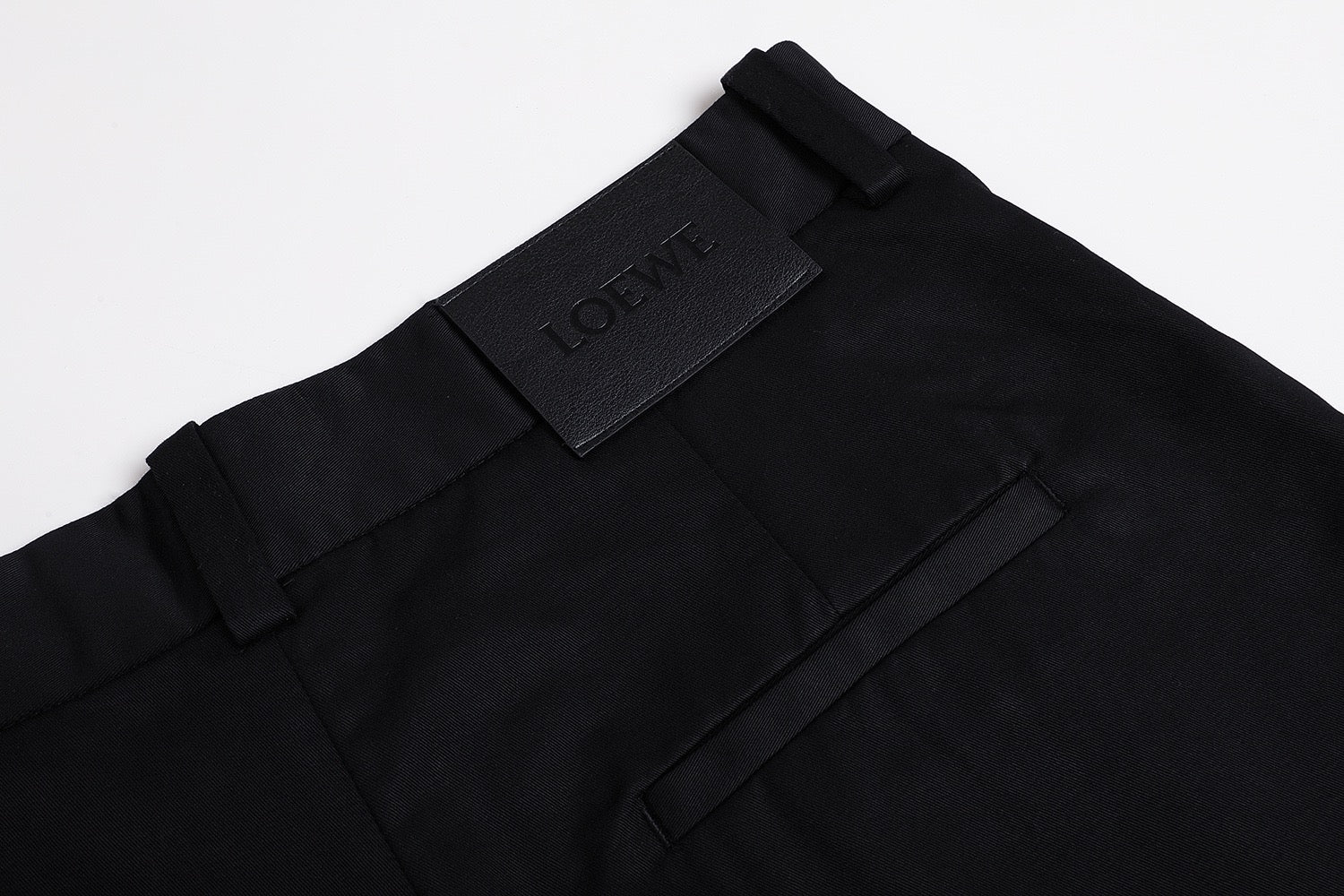 로에베 코튼 플리츠 팬츠