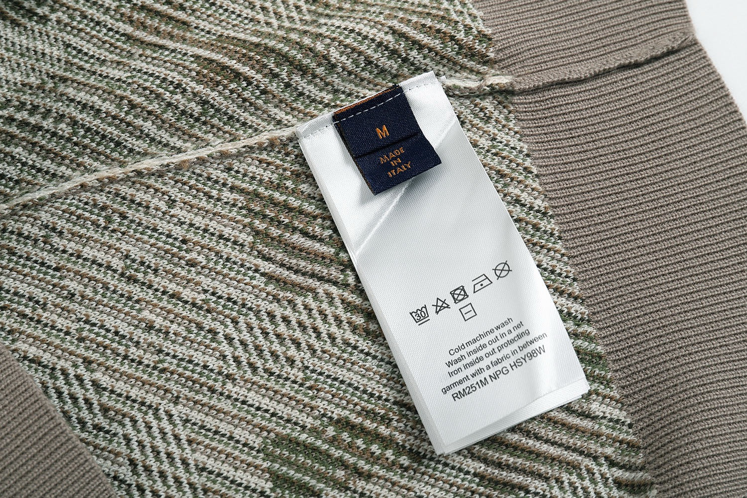 루이비통 그래픽 크루넥