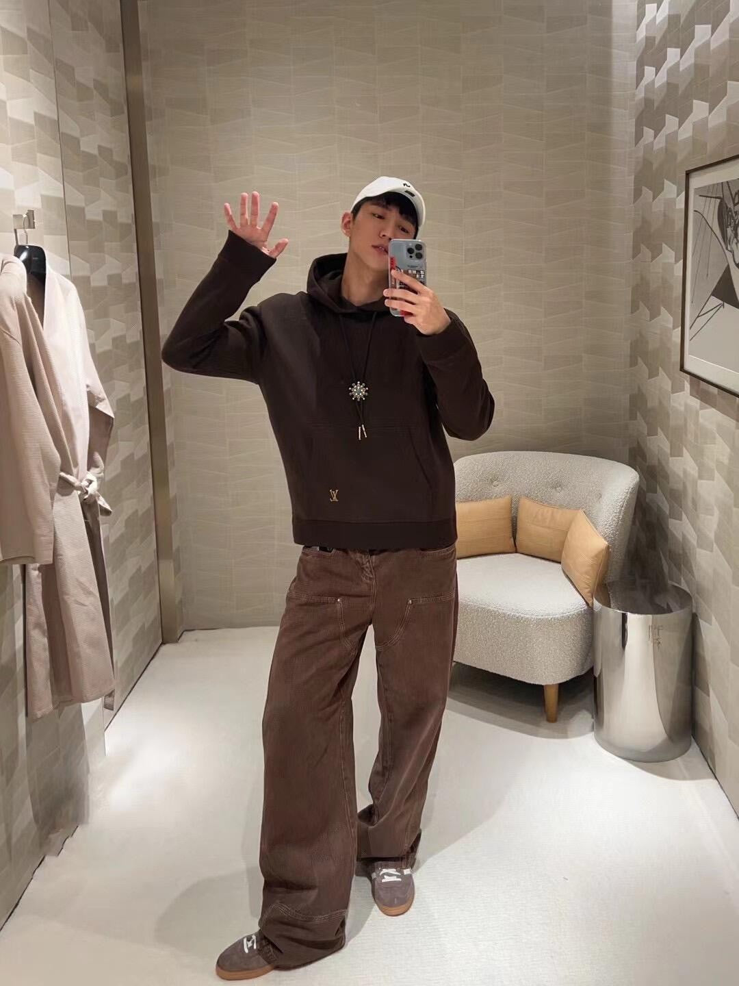 루이비통 엠벨리시드 코튼 후디