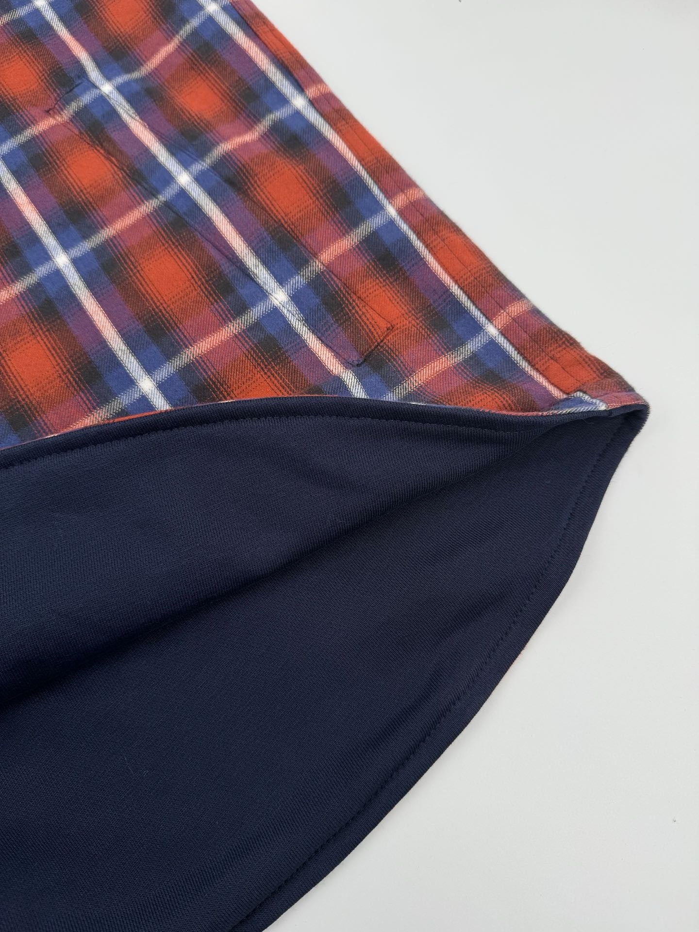 발렌시아가 셔츠