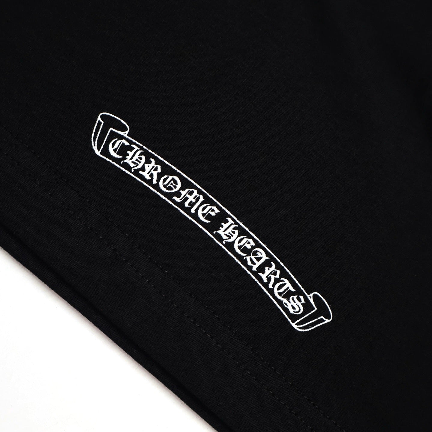 크롬하츠 넥 스크립트 로고 롱슬리브 티셔츠