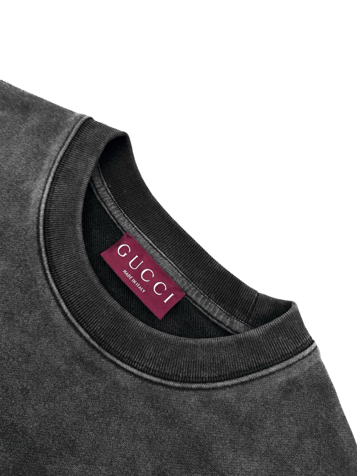 구찌 블랙 자수 저지 맨투맨