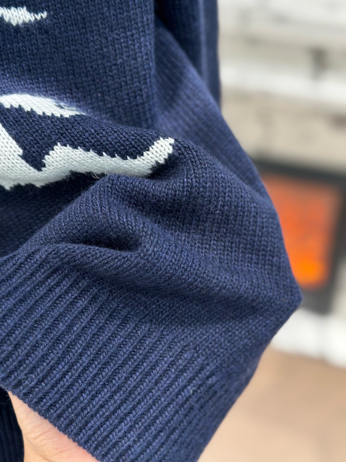 버버리 EKD 울 캐시미어 스웨터